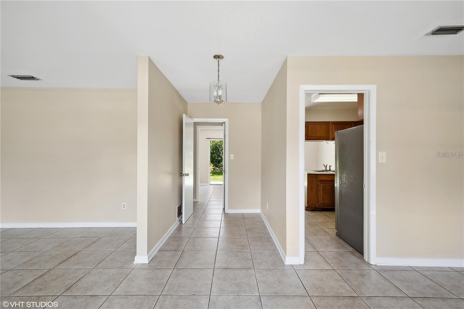 2015 NW 36TH DR, GAINESVILLE, FL, 32606
