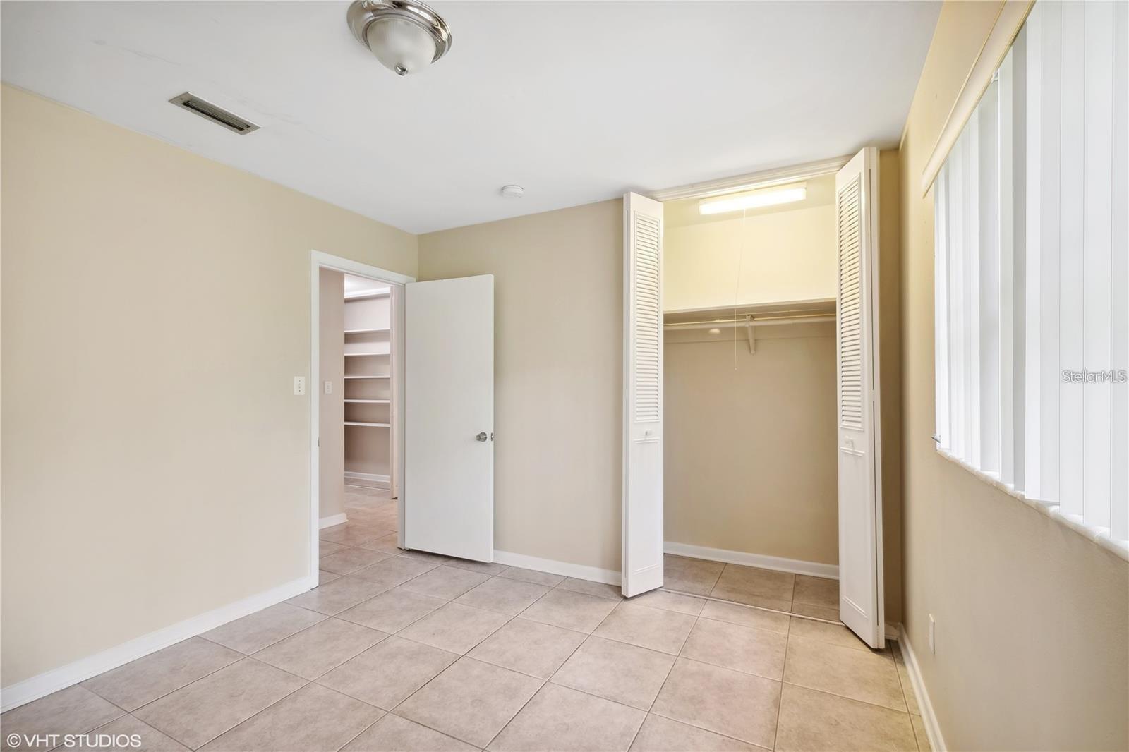 2015 NW 36TH DR, GAINESVILLE, FL, 32606