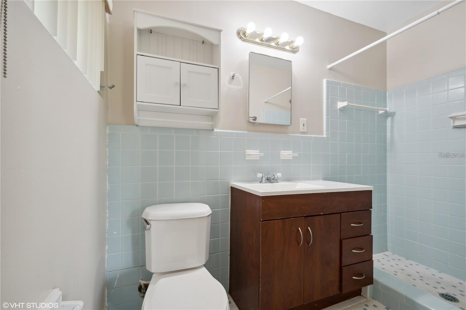 2015 NW 36TH DR, GAINESVILLE, FL, 32606