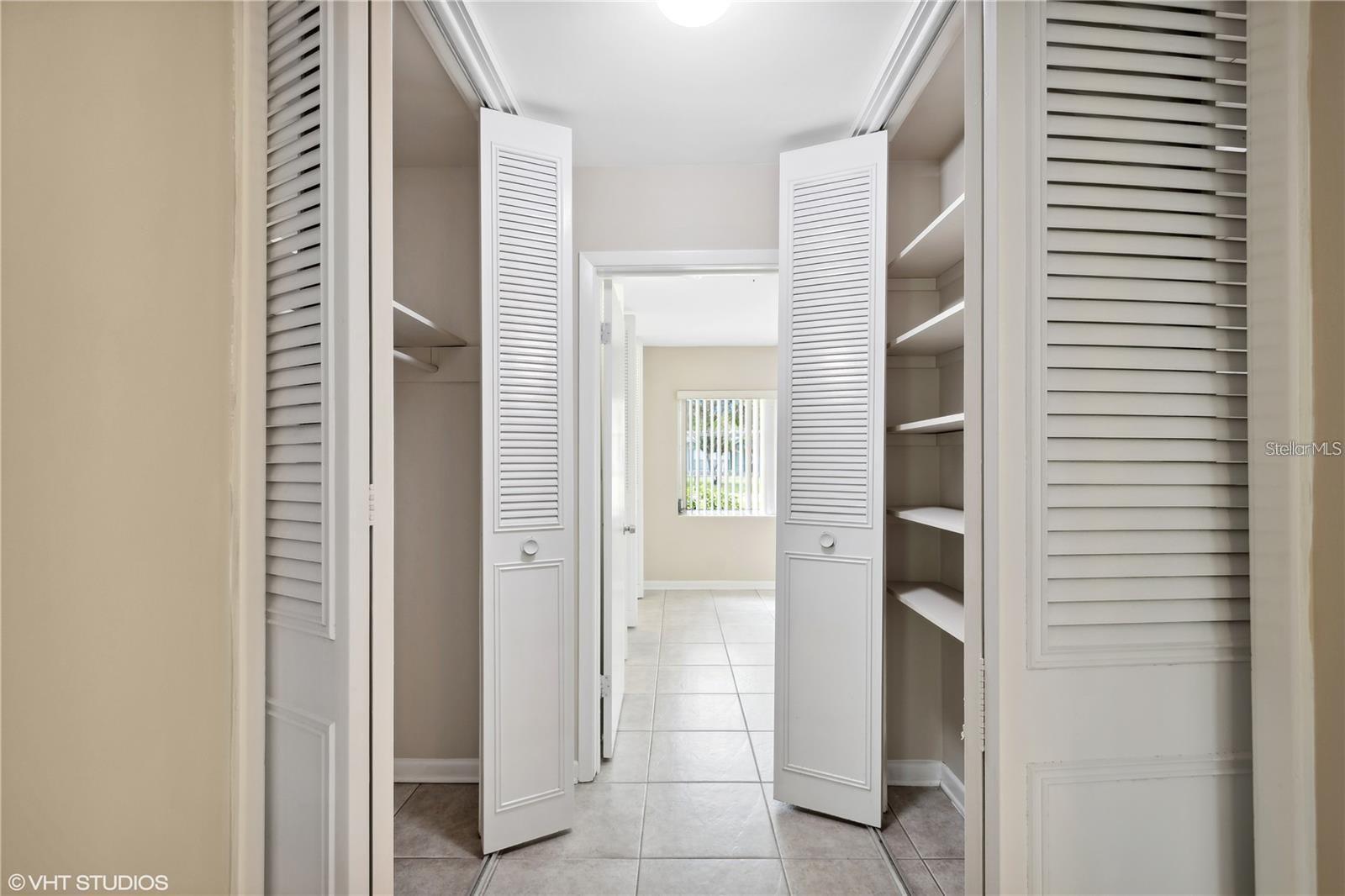 2015 NW 36TH DR, GAINESVILLE, FL, 32606