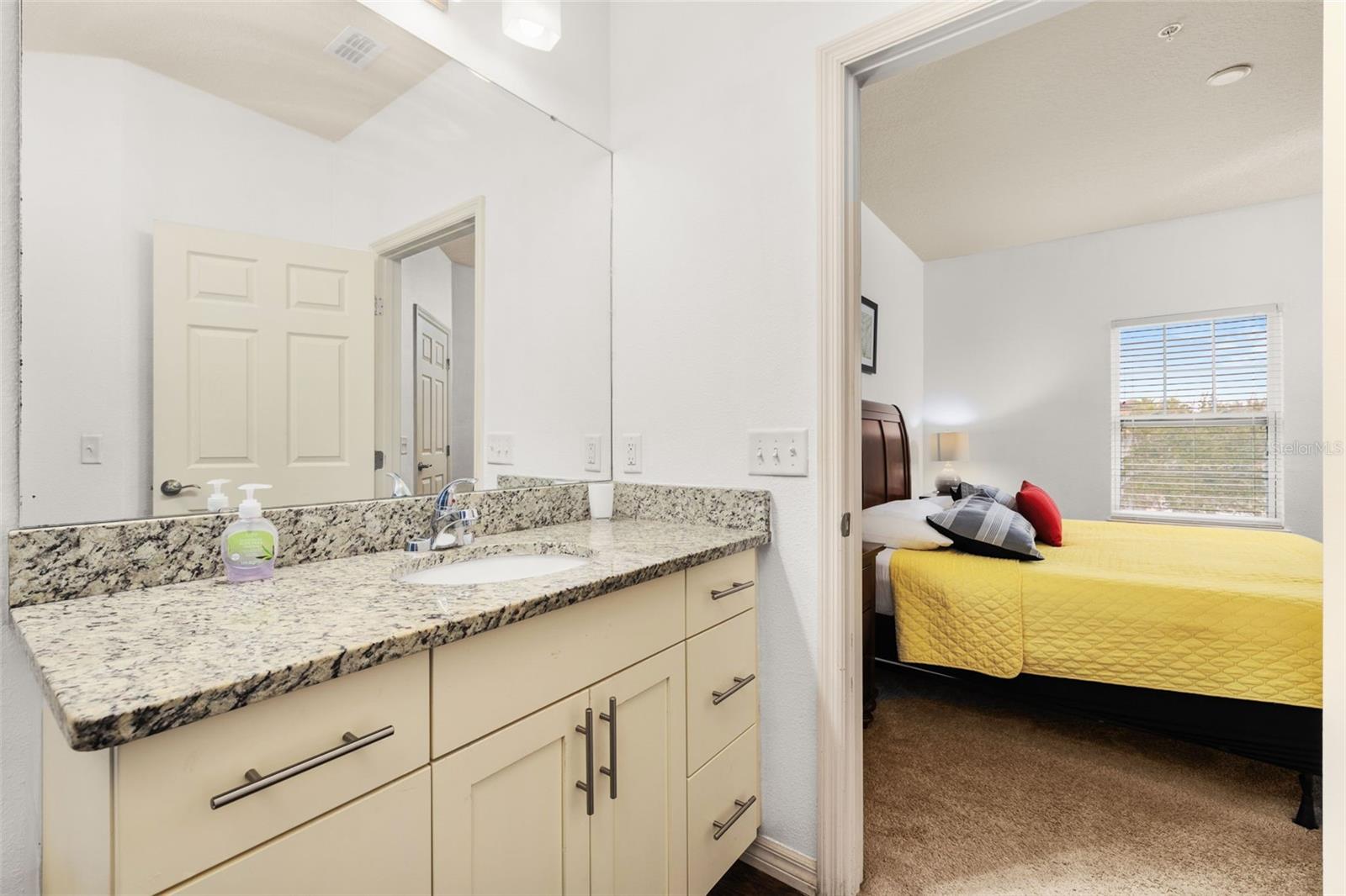 8984 SILVER PL, KISSIMMEE, FL, 34747