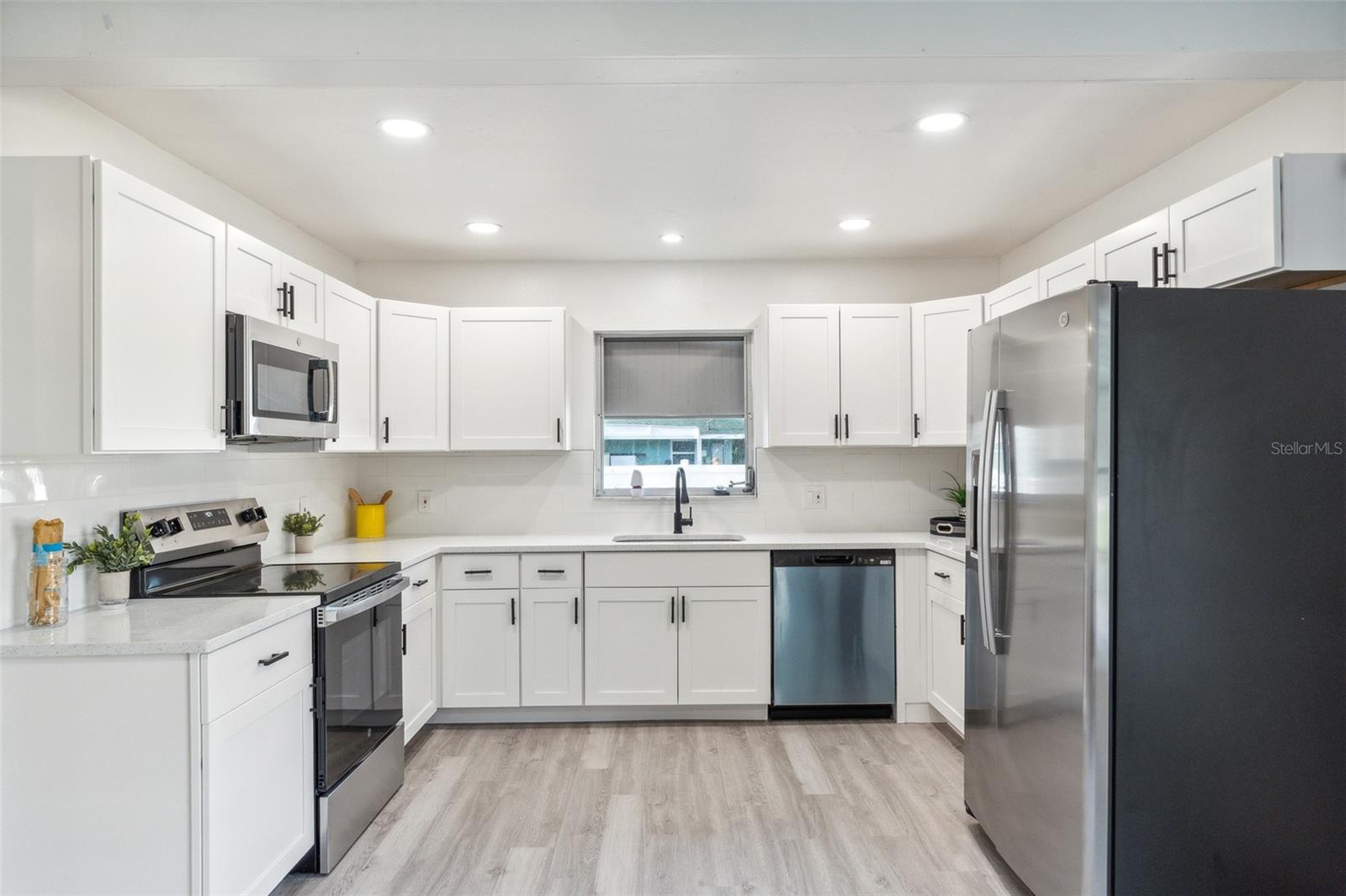 500 RANDOLPH RD, VENICE, FL, 34293