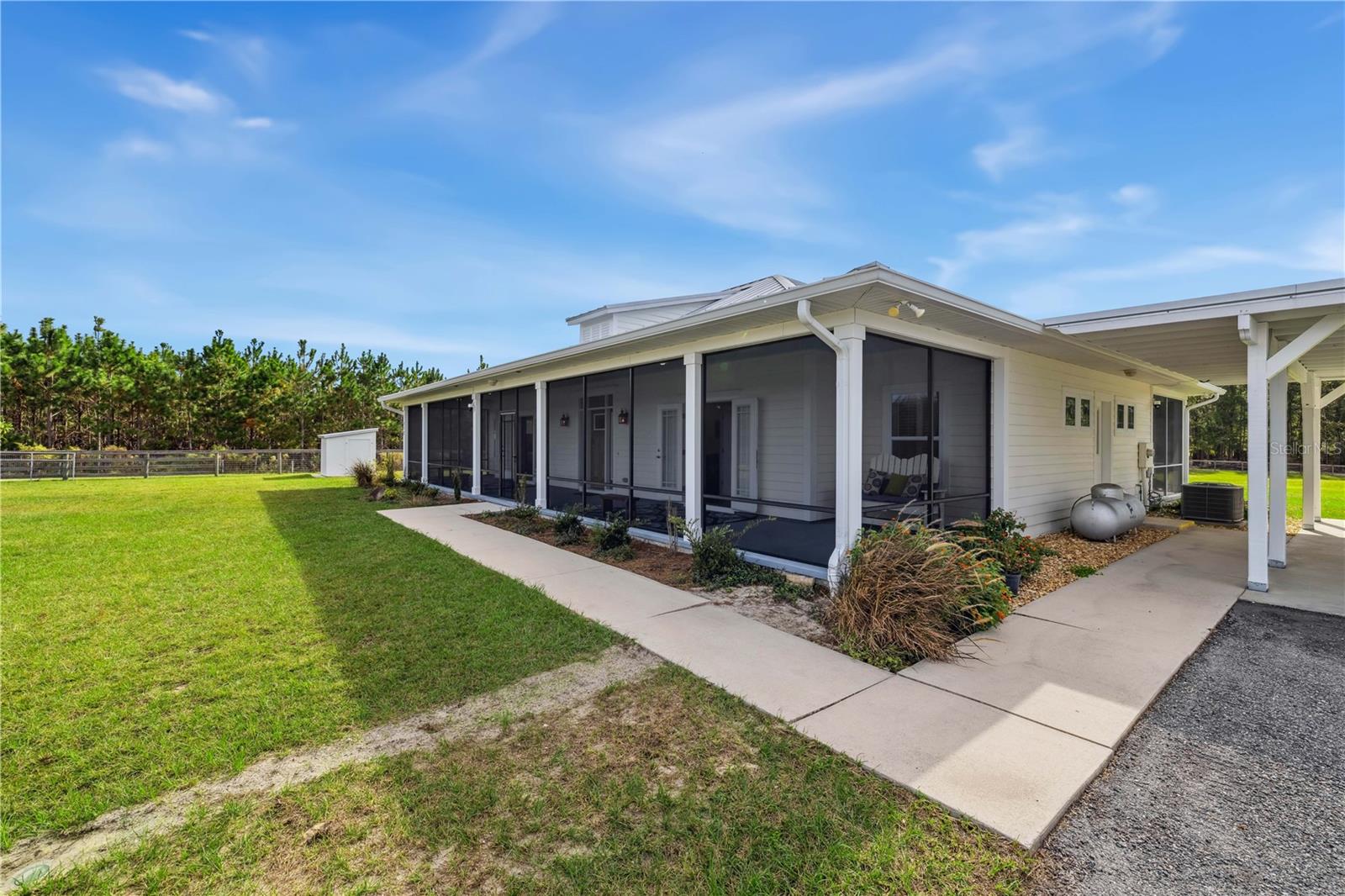 712 SOUTHWEST RASBERRY CT, FORT WHITE, FL, 32038