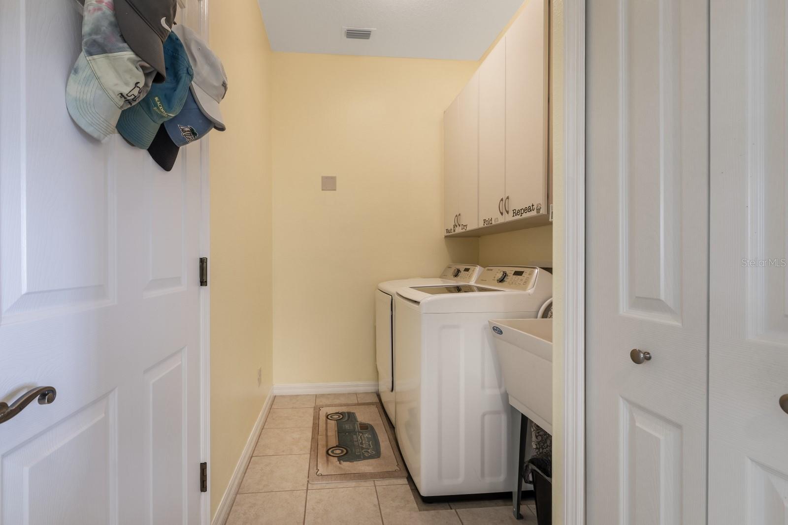 5717 ILLUMINATION LN, LEESBURG, FL, 34748