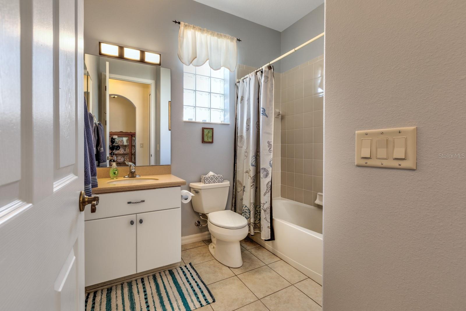 5717 ILLUMINATION LN, LEESBURG, FL, 34748
