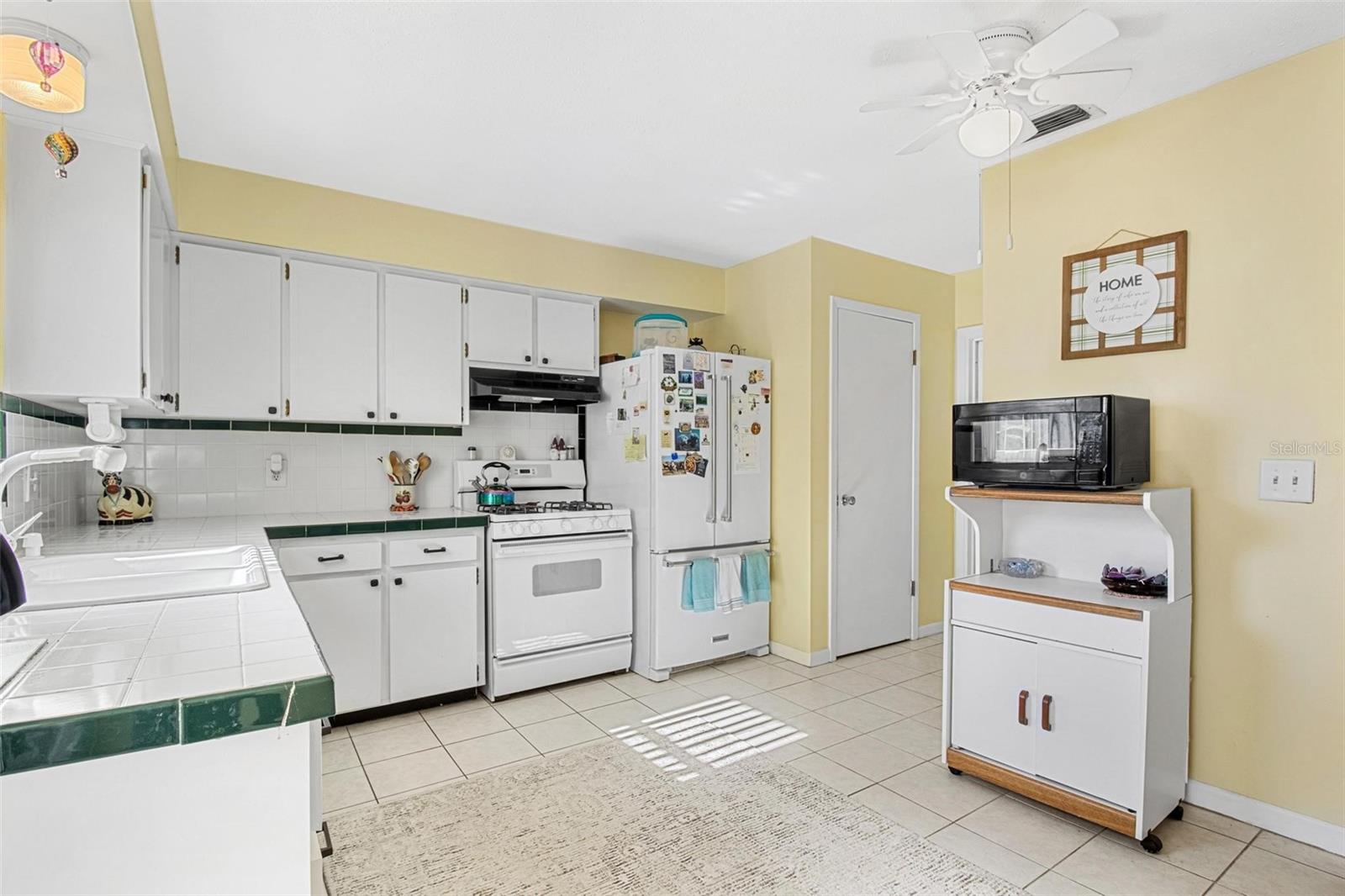 5005 LILY STREET PL N, PINELLAS PARK, FL, 33782