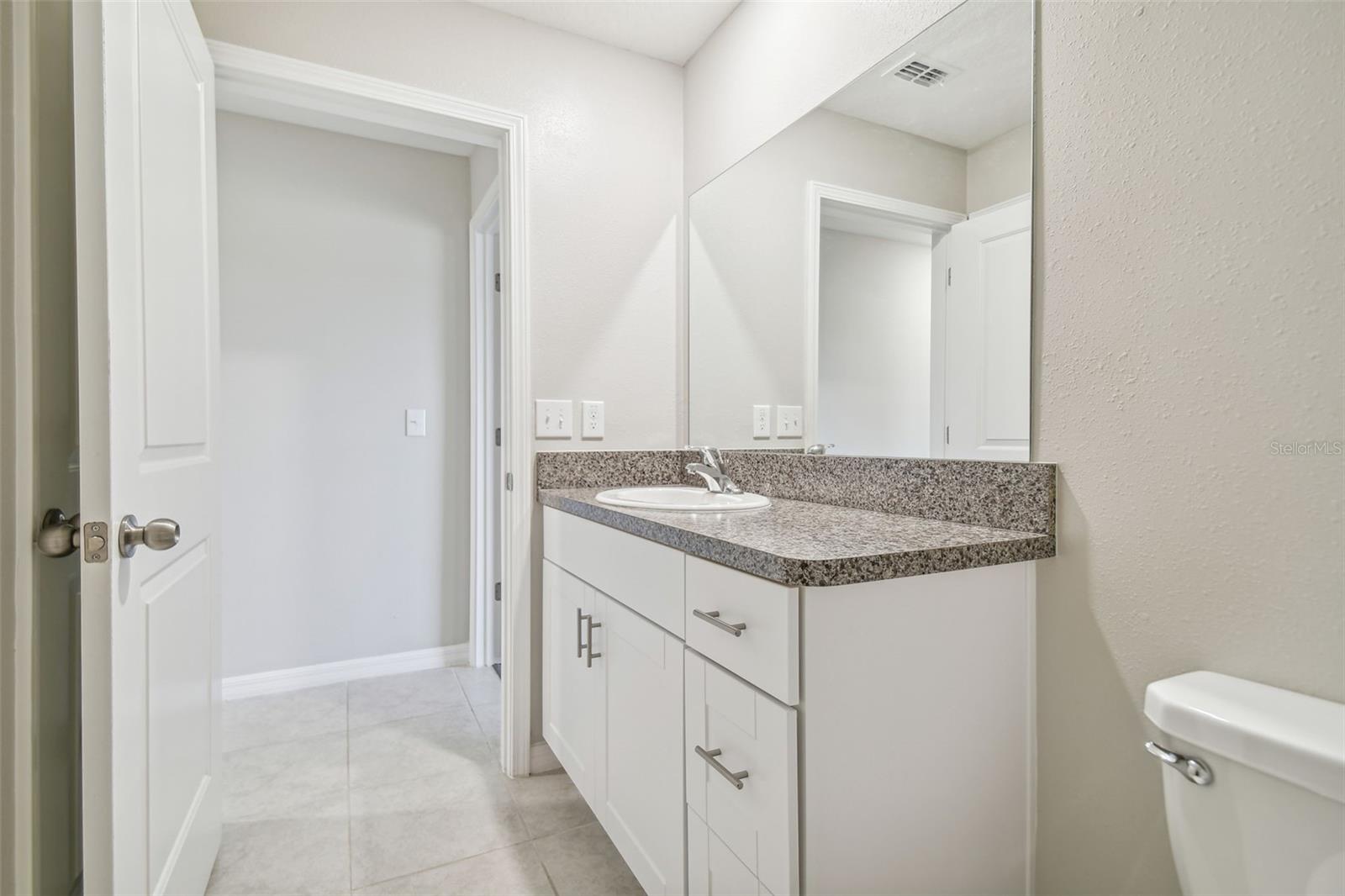 2950 LYTTON HALL DR, ZEPHYRHILLS, FL, 33540