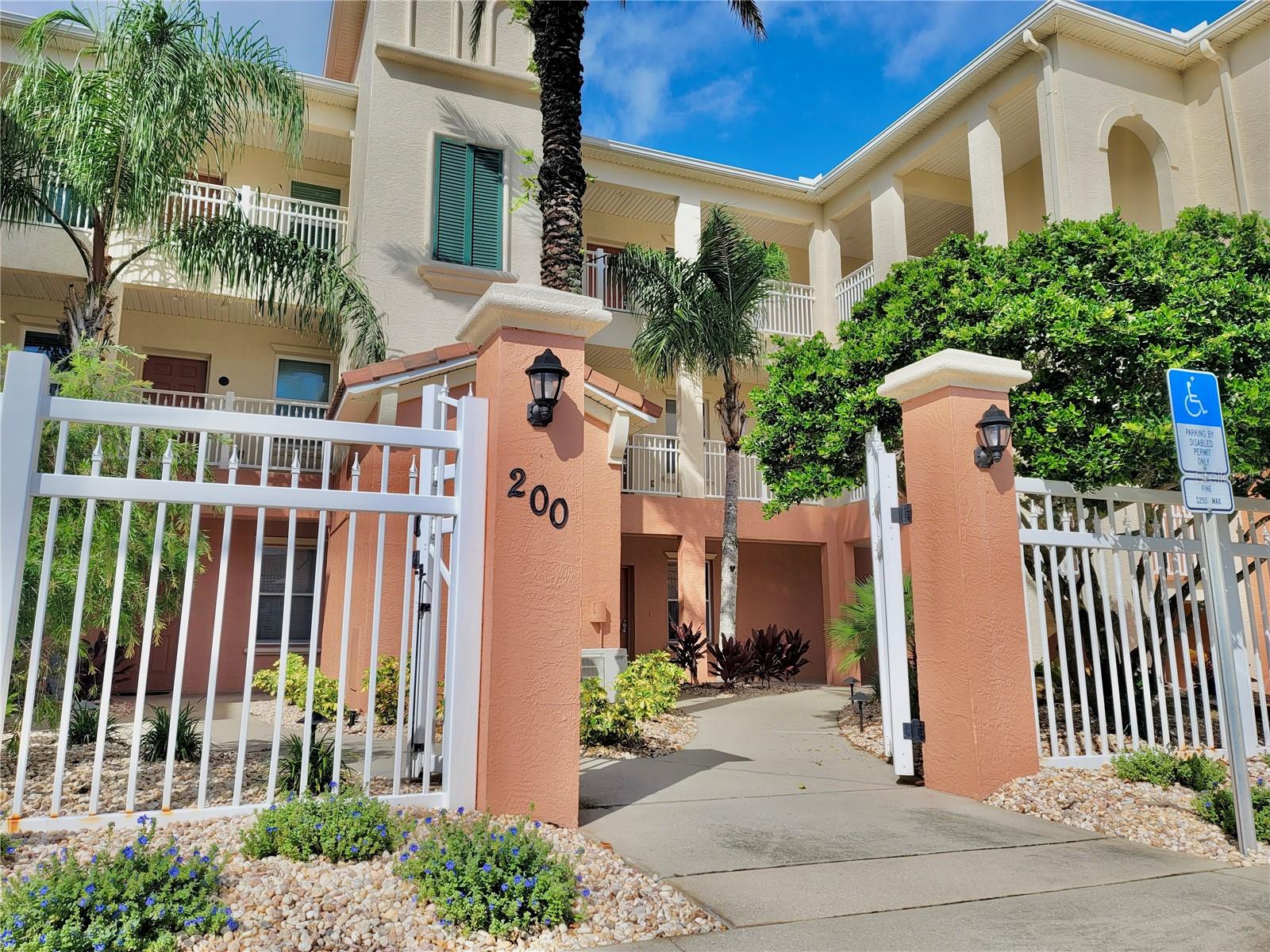 200 MARINA BAY DR #201, FLAGLER BEACH, FL, 32136