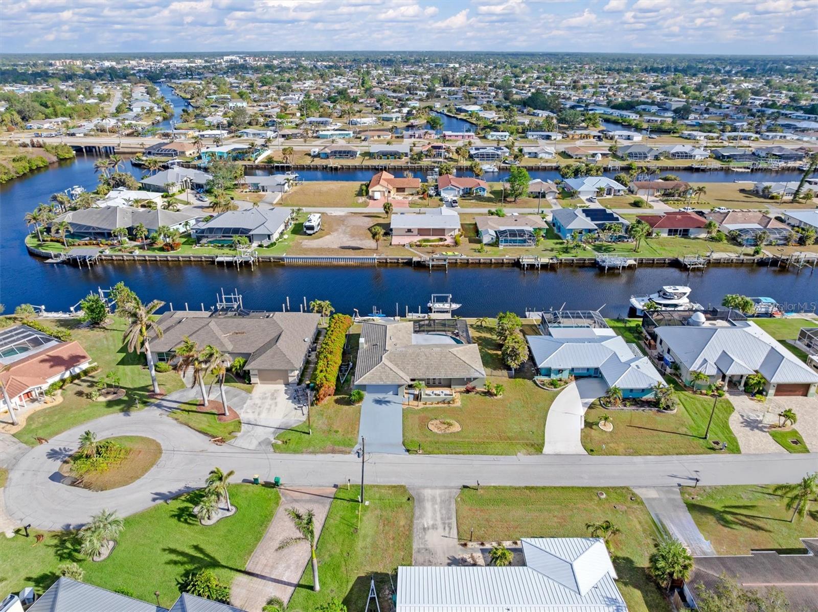 138 PECKHAM ST SW, PORT CHARLOTTE, FL, 33952