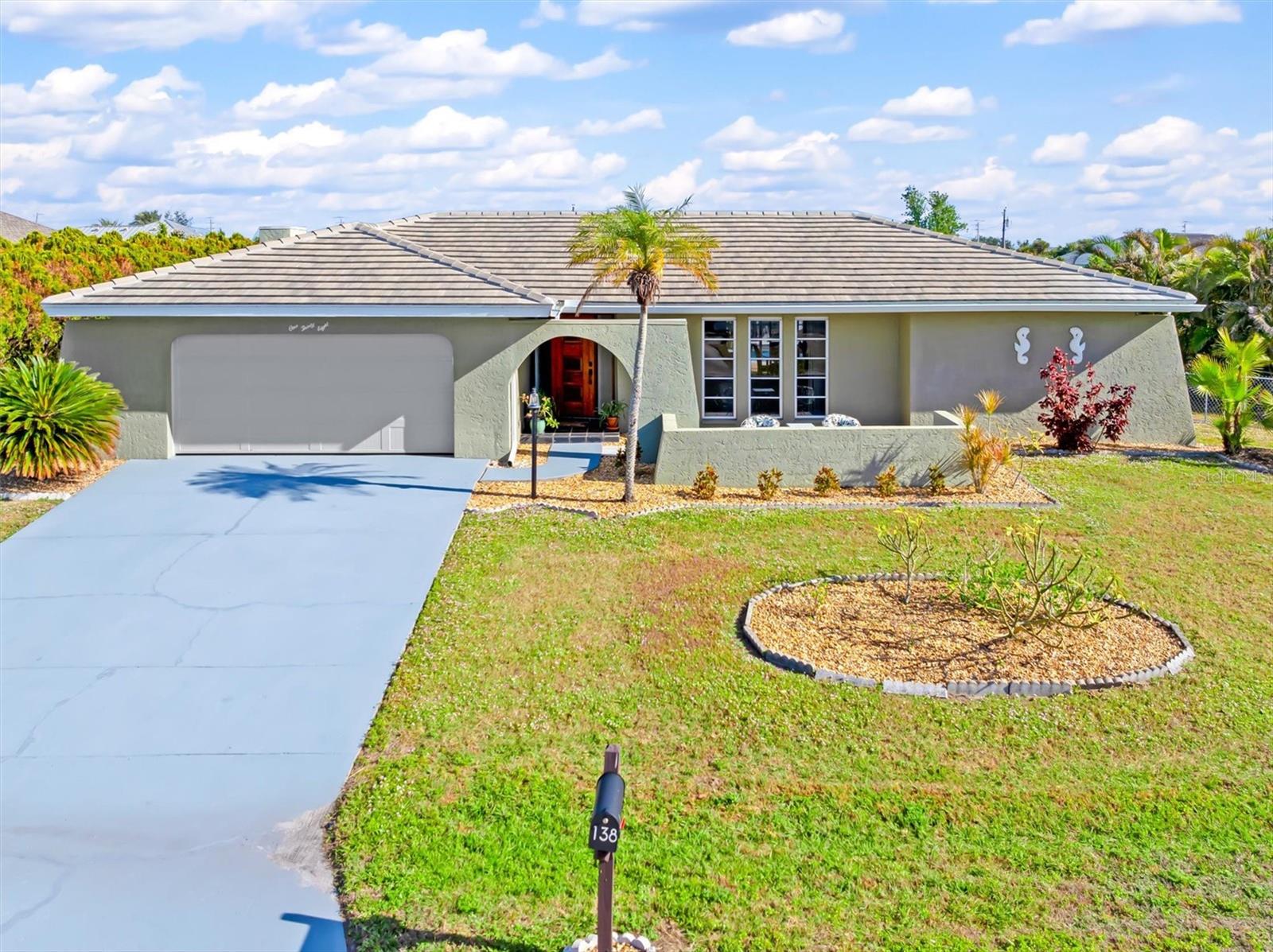 138 PECKHAM ST SW, PORT CHARLOTTE, FL, 33952