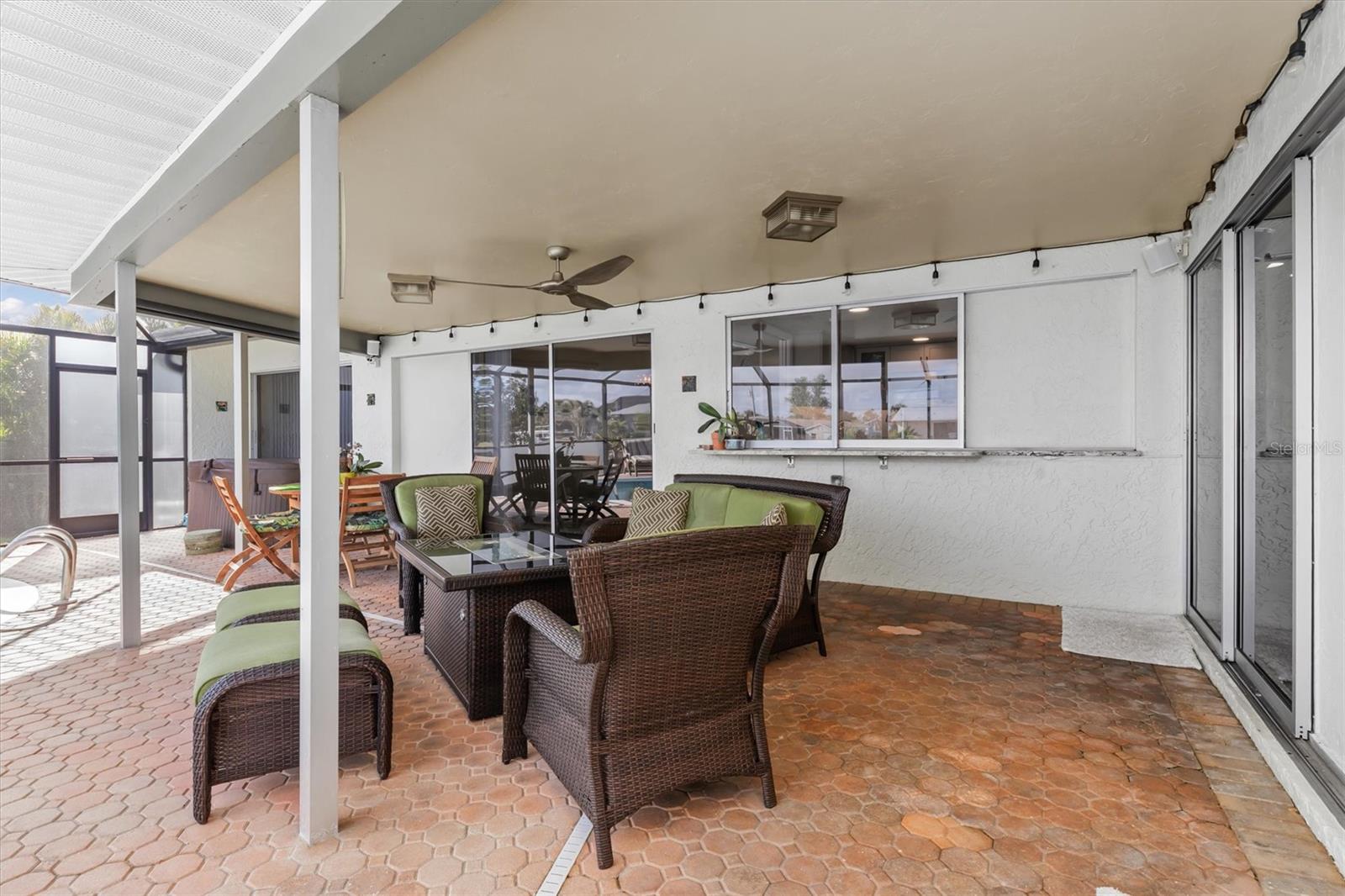 138 PECKHAM ST SW, PORT CHARLOTTE, FL, 33952