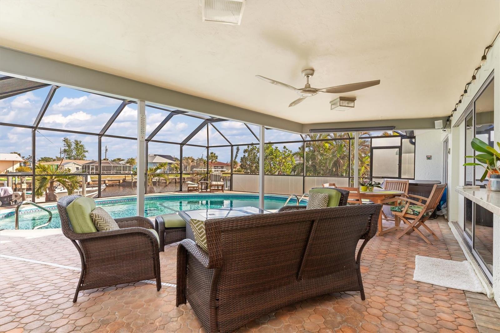 138 PECKHAM ST SW, PORT CHARLOTTE, FL, 33952