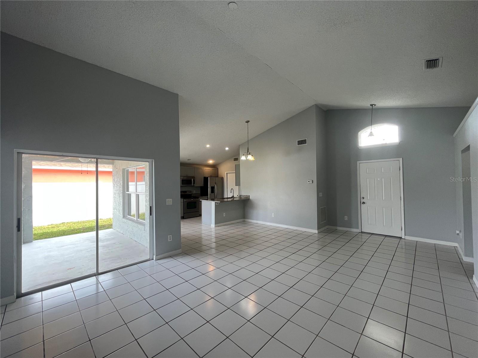 8209 SPRING BREEZE CT, ORLANDO, FL, 32829
