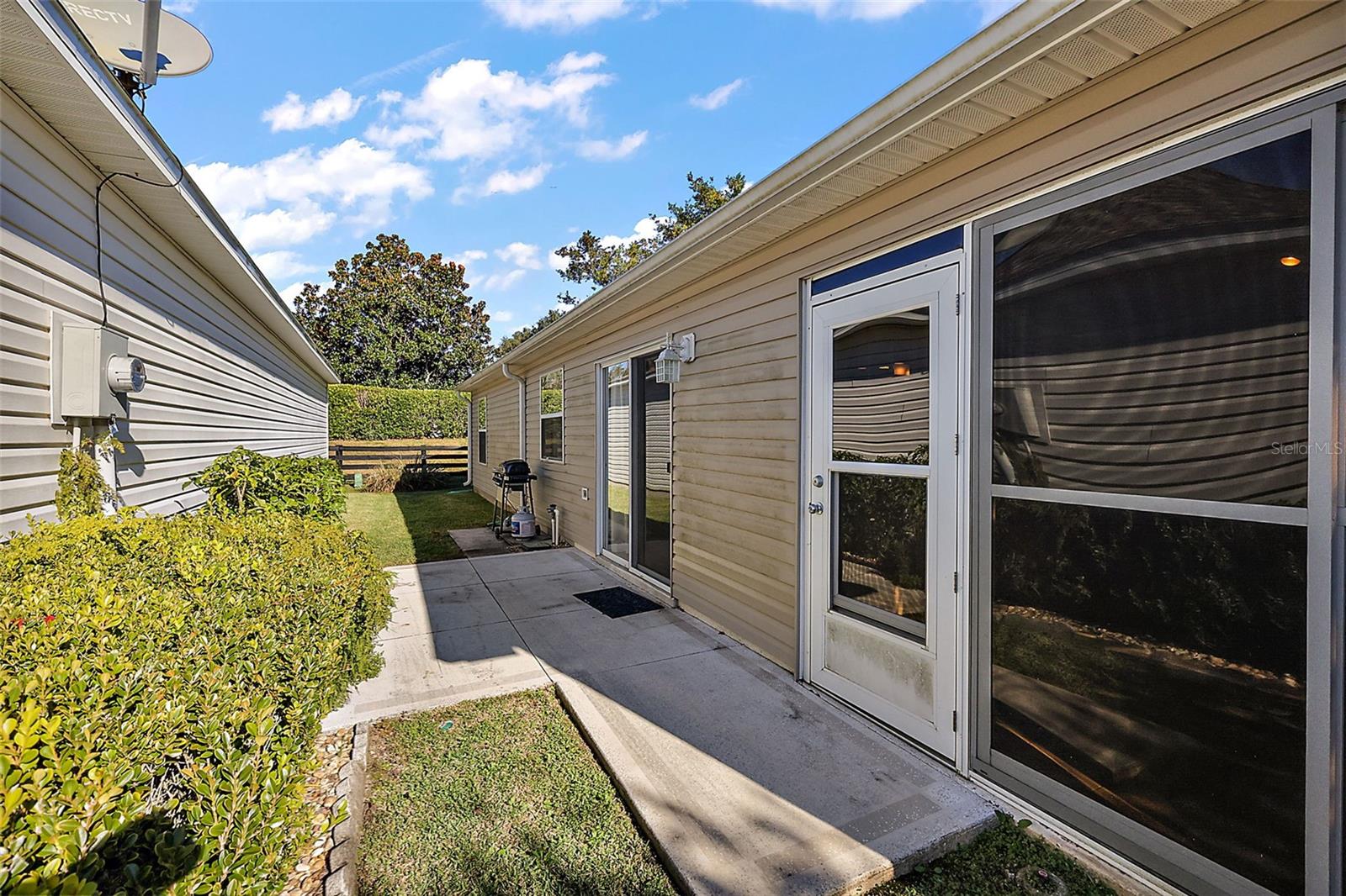 8173 SE 169TH PALOWNIA LOOP, THE VILLAGES, FL, 32162