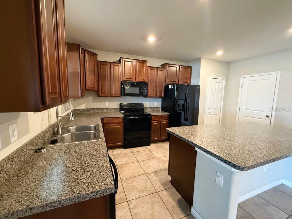 12641 FLATWOOD CREEK DR, GIBSONTON, FL, 33534