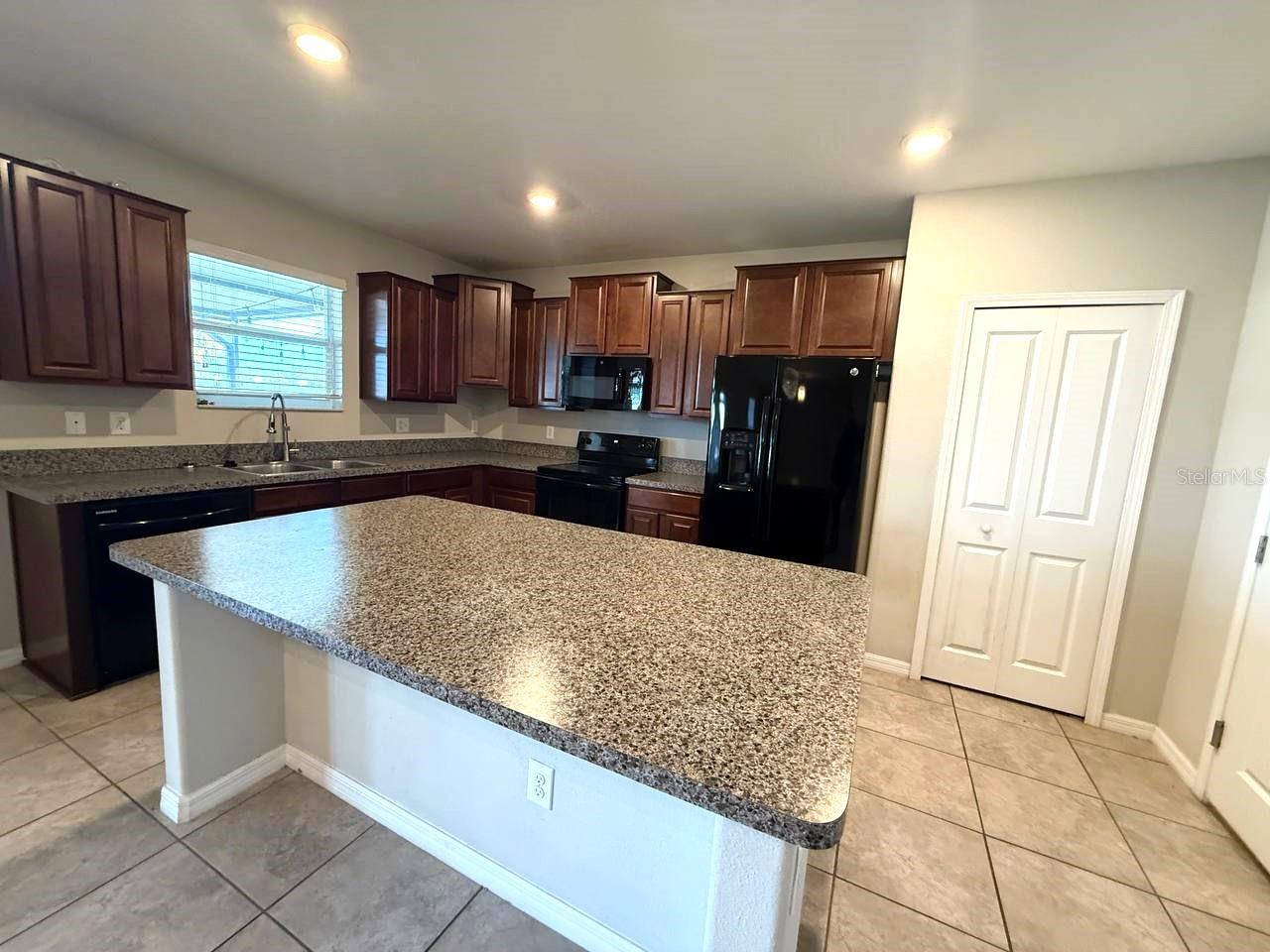12641 FLATWOOD CREEK DR, GIBSONTON, FL, 33534