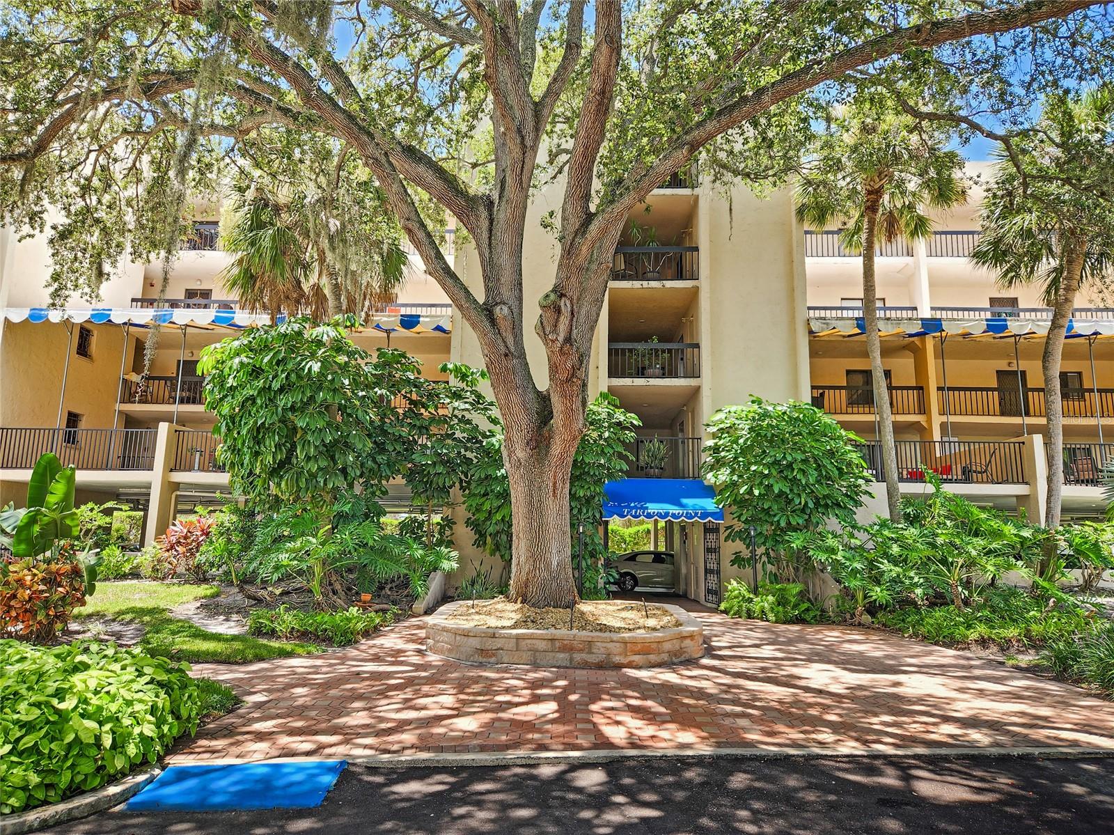 407 TARPON PT #407, TARPON SPRINGS, FL, 34689