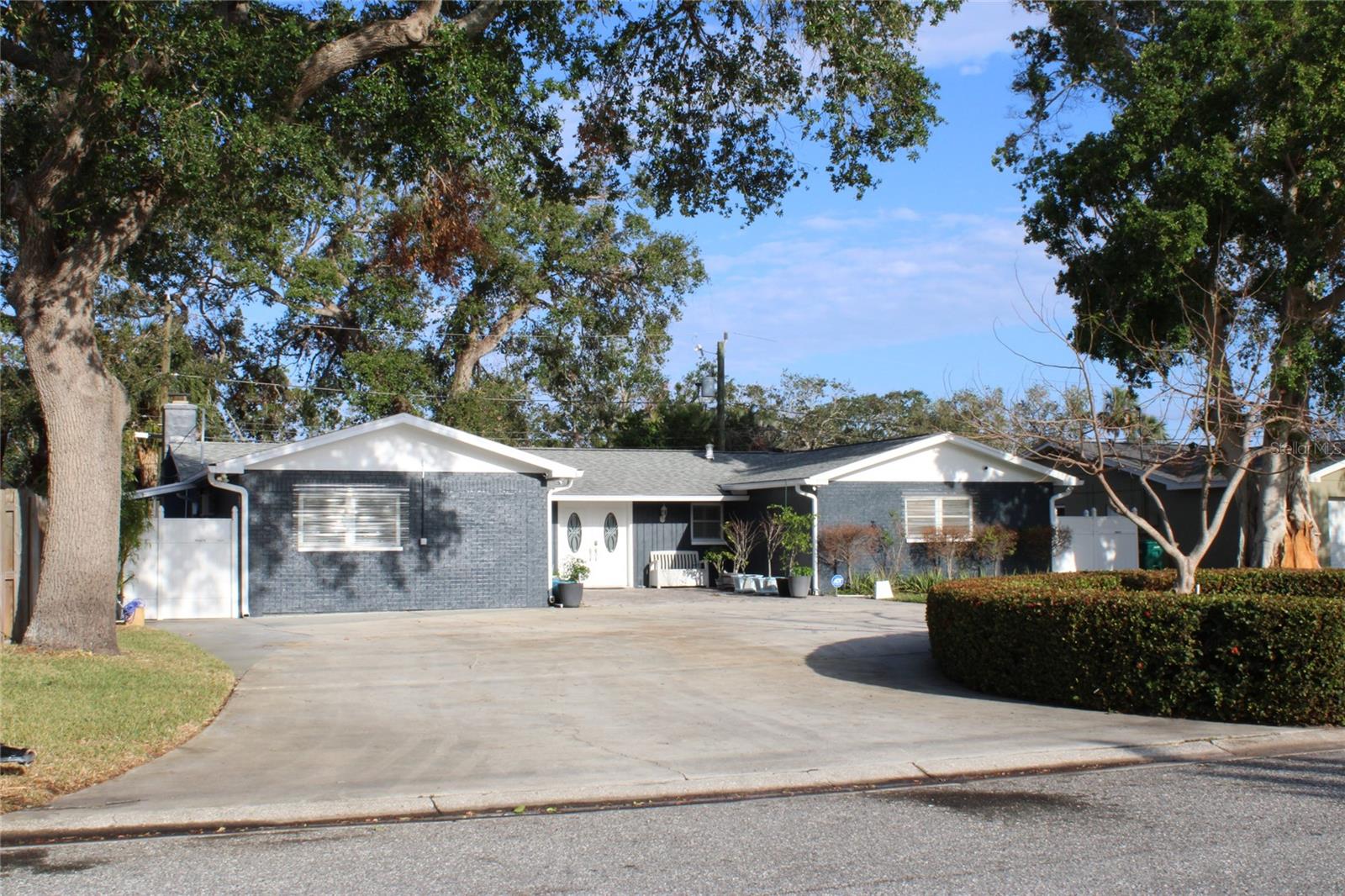 5775 BAYSHORE DR, SEMINOLE, FL, 33772