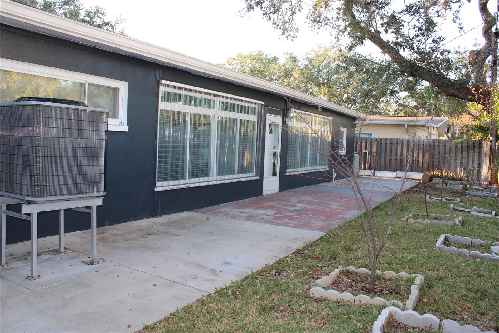 5775 BAYSHORE DR, SEMINOLE, FL, 33772
