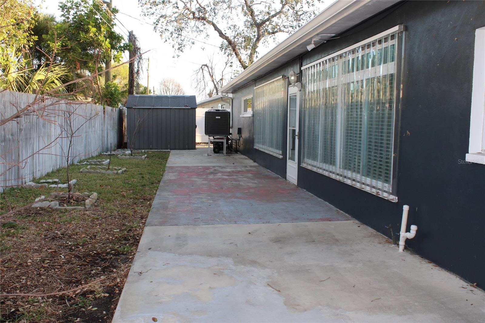 5775 BAYSHORE DR, SEMINOLE, FL, 33772