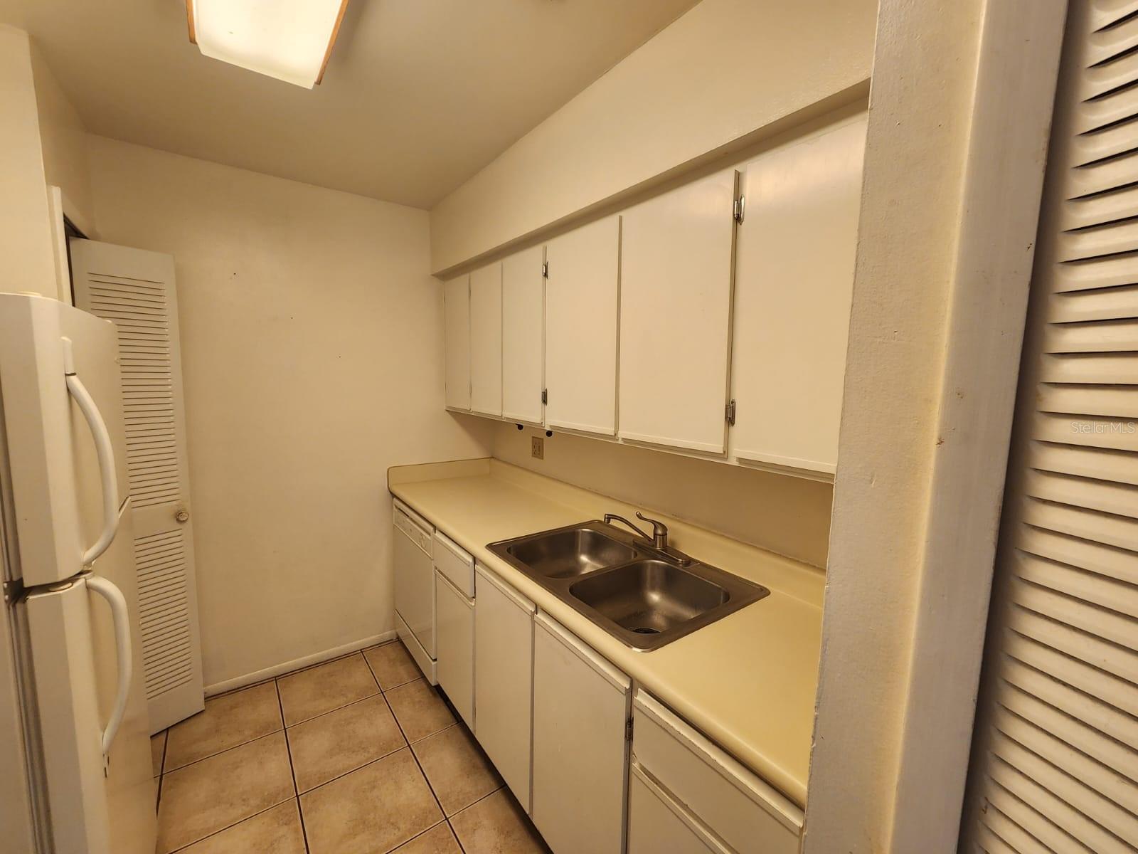 6108 CURRY FORD RD #214, ORLANDO, FL, 32822