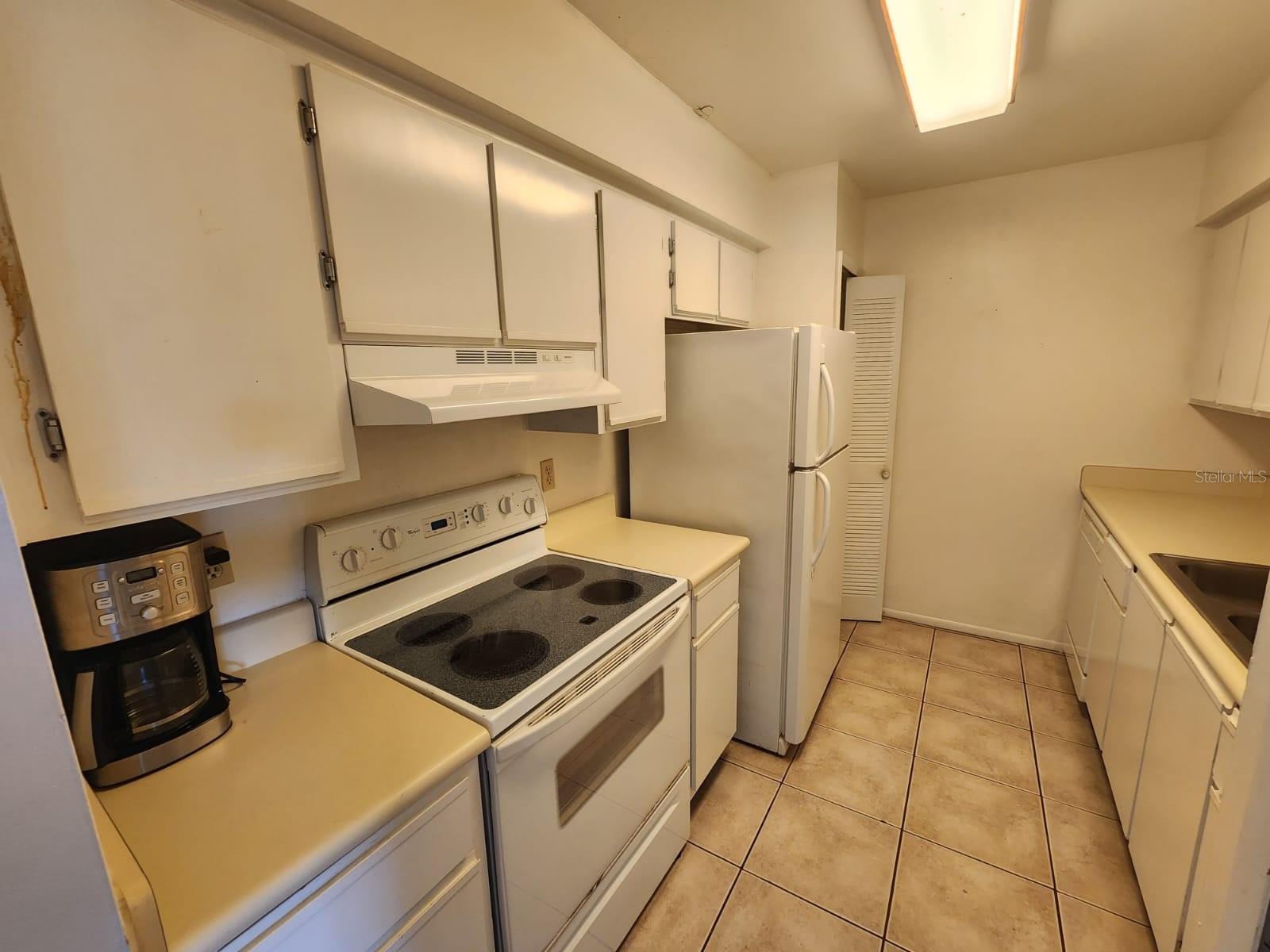 6108 CURRY FORD RD #214, ORLANDO, FL, 32822