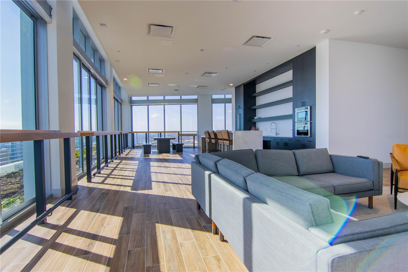 777 3RD AVE N #1503, ST PETERSBURG, FL, 33701