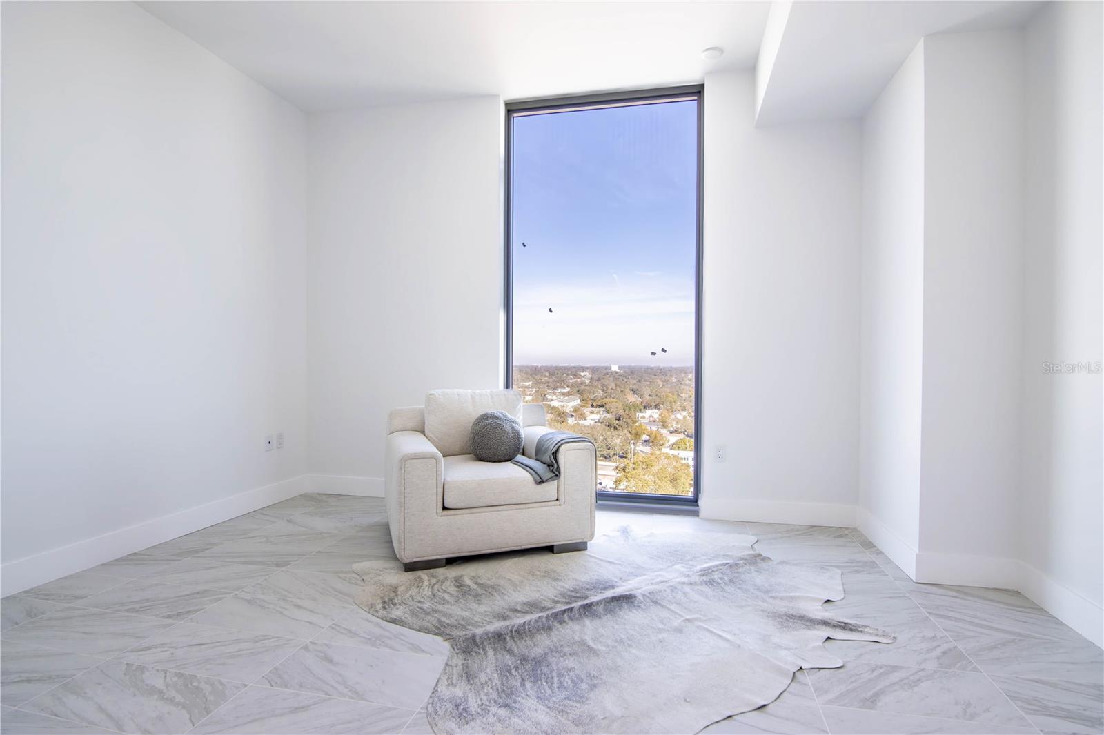 777 3RD AVE N #1503, ST PETERSBURG, FL, 33701