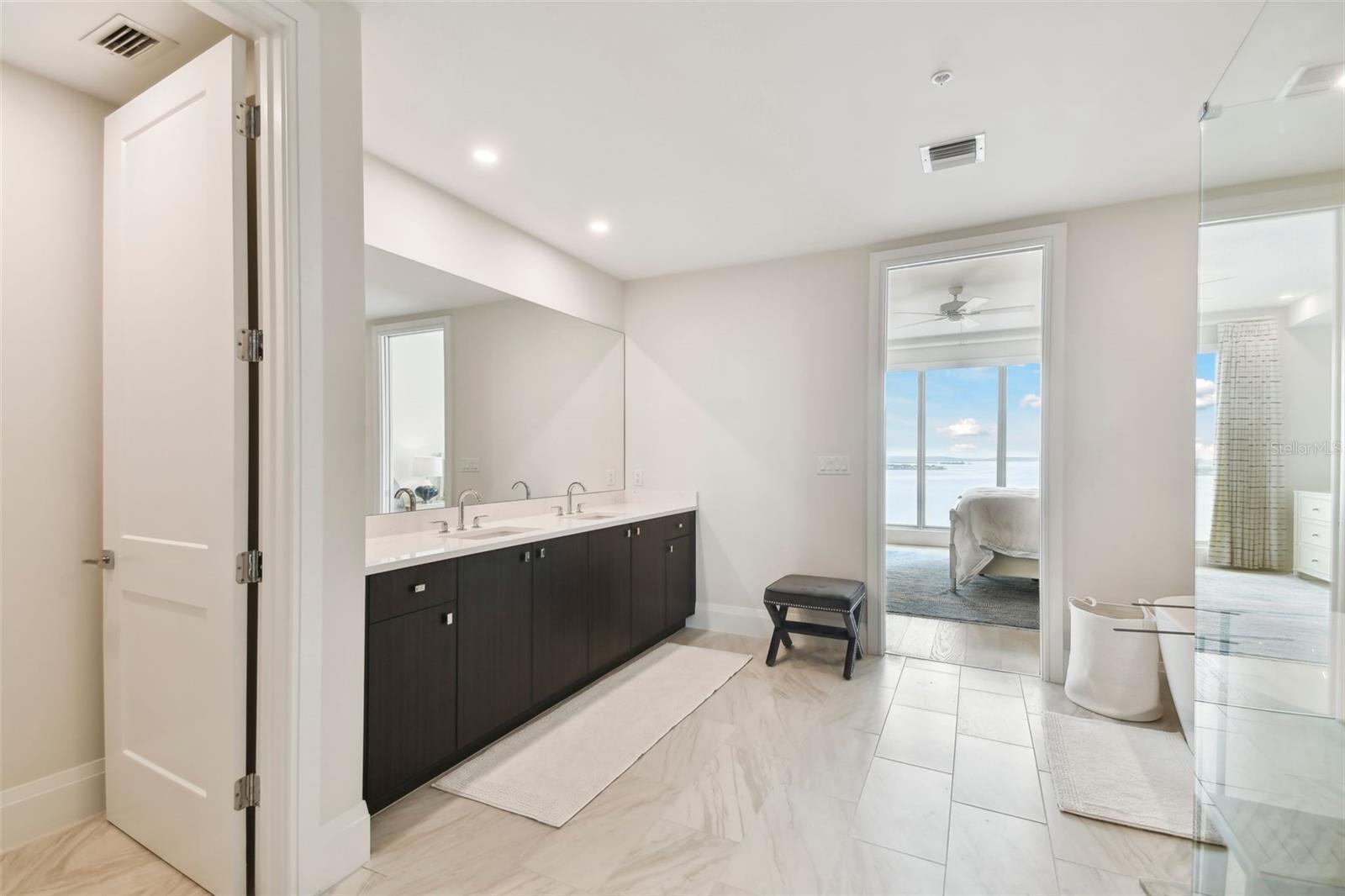 2910 W BARCELONA ST #1901, TAMPA, FL, 33629