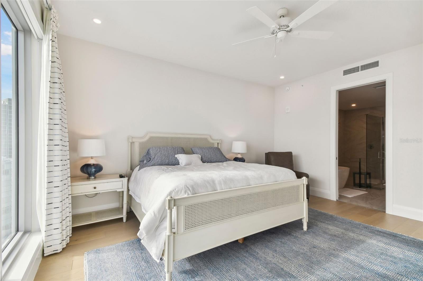 2910 W BARCELONA ST #1901, TAMPA, FL, 33629