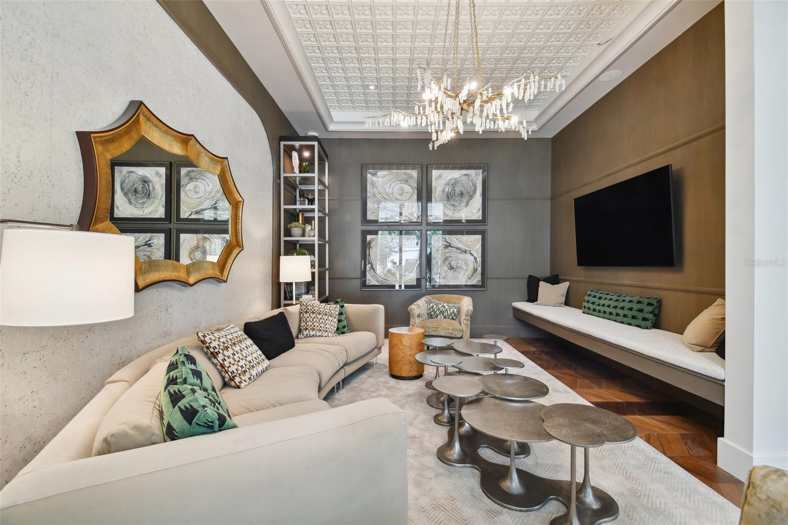 2910 W BARCELONA ST #1901, TAMPA, FL, 33629