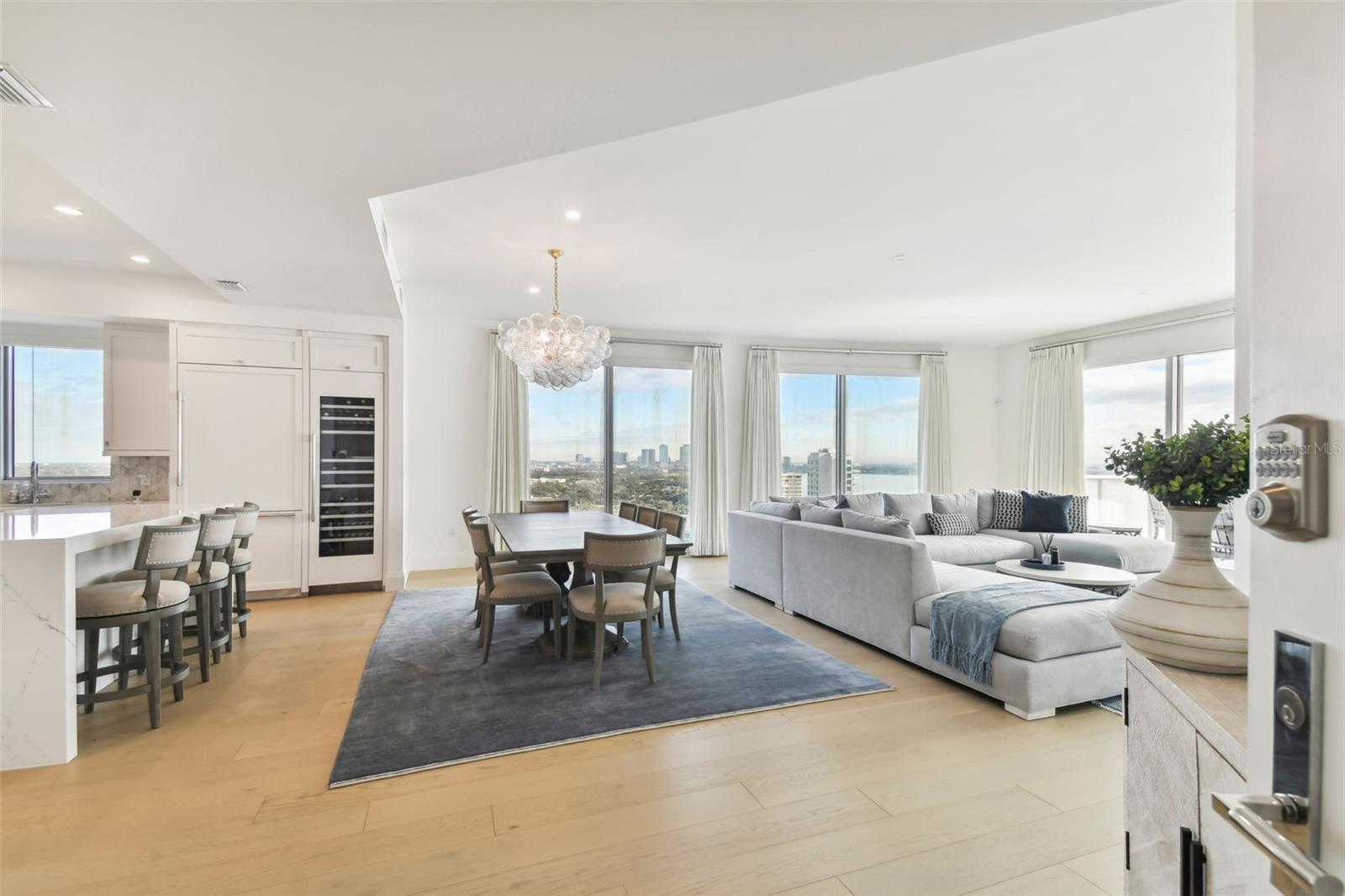 2910 W BARCELONA ST #1901, TAMPA, FL, 33629