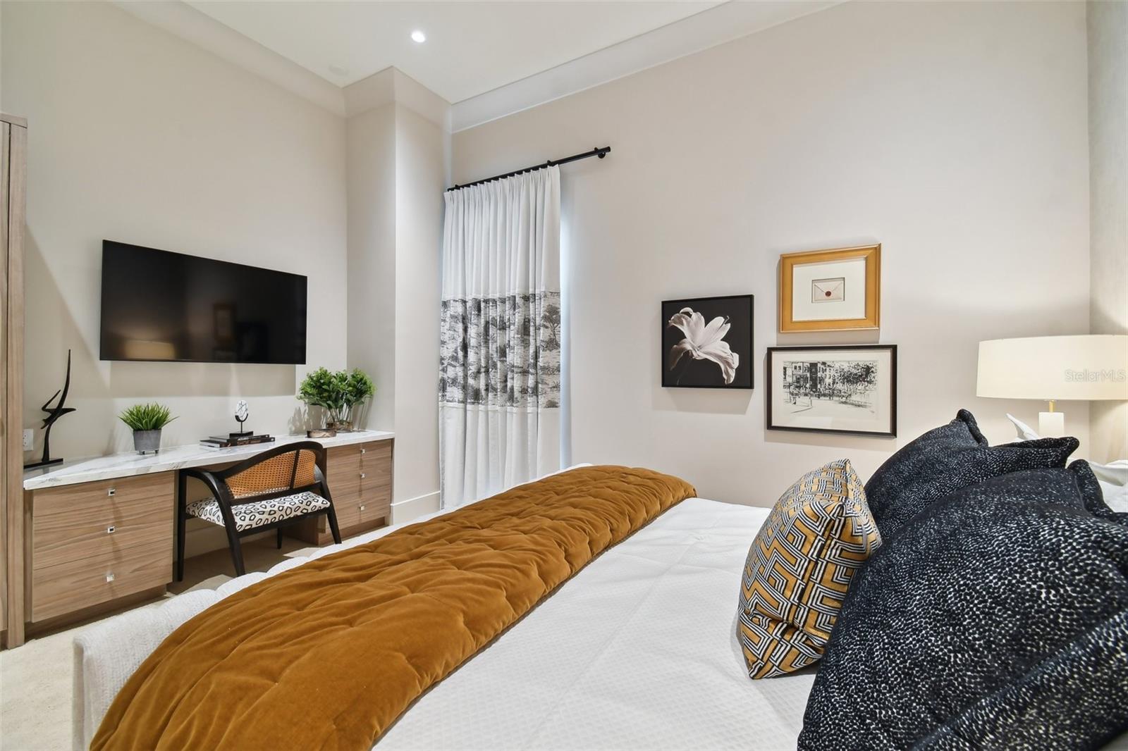 2910 W BARCELONA ST #1901, TAMPA, FL, 33629