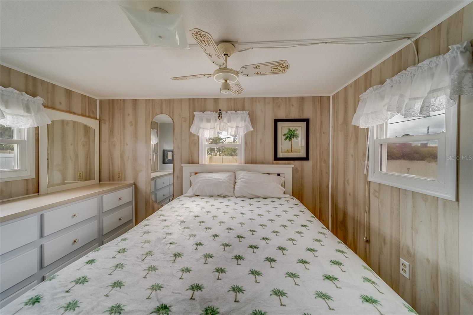 35204 ADA AVE, ZEPHYRHILLS, FL, 33541