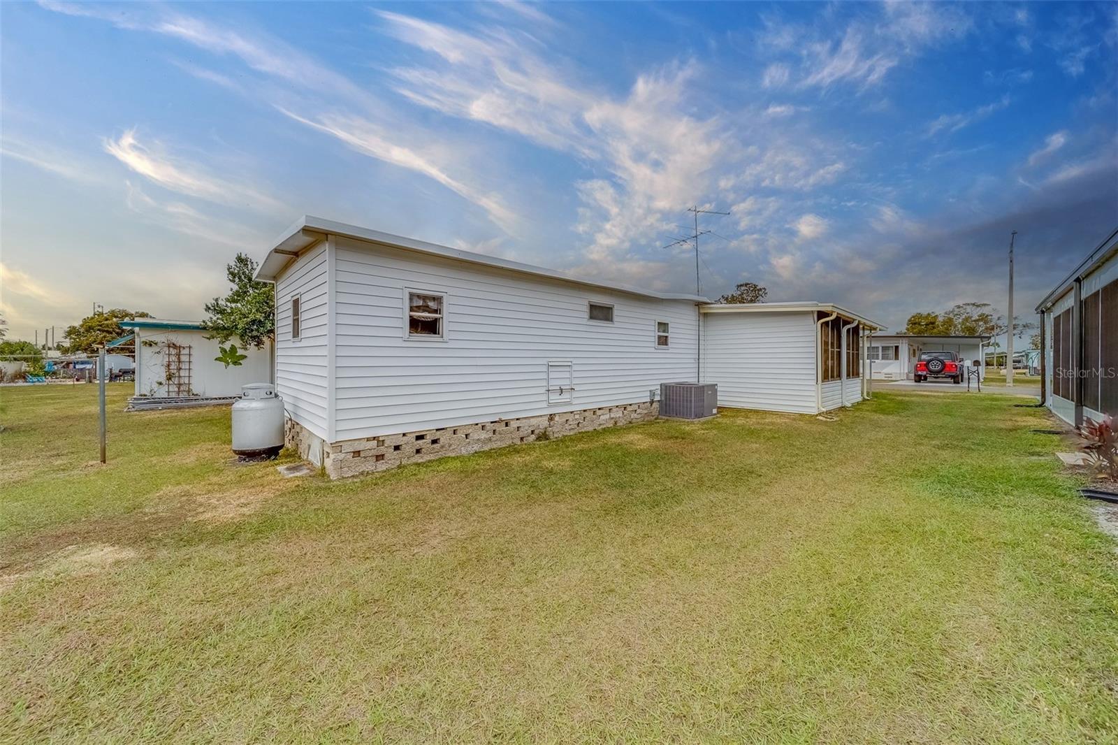35204 ADA AVE, ZEPHYRHILLS, FL, 33541
