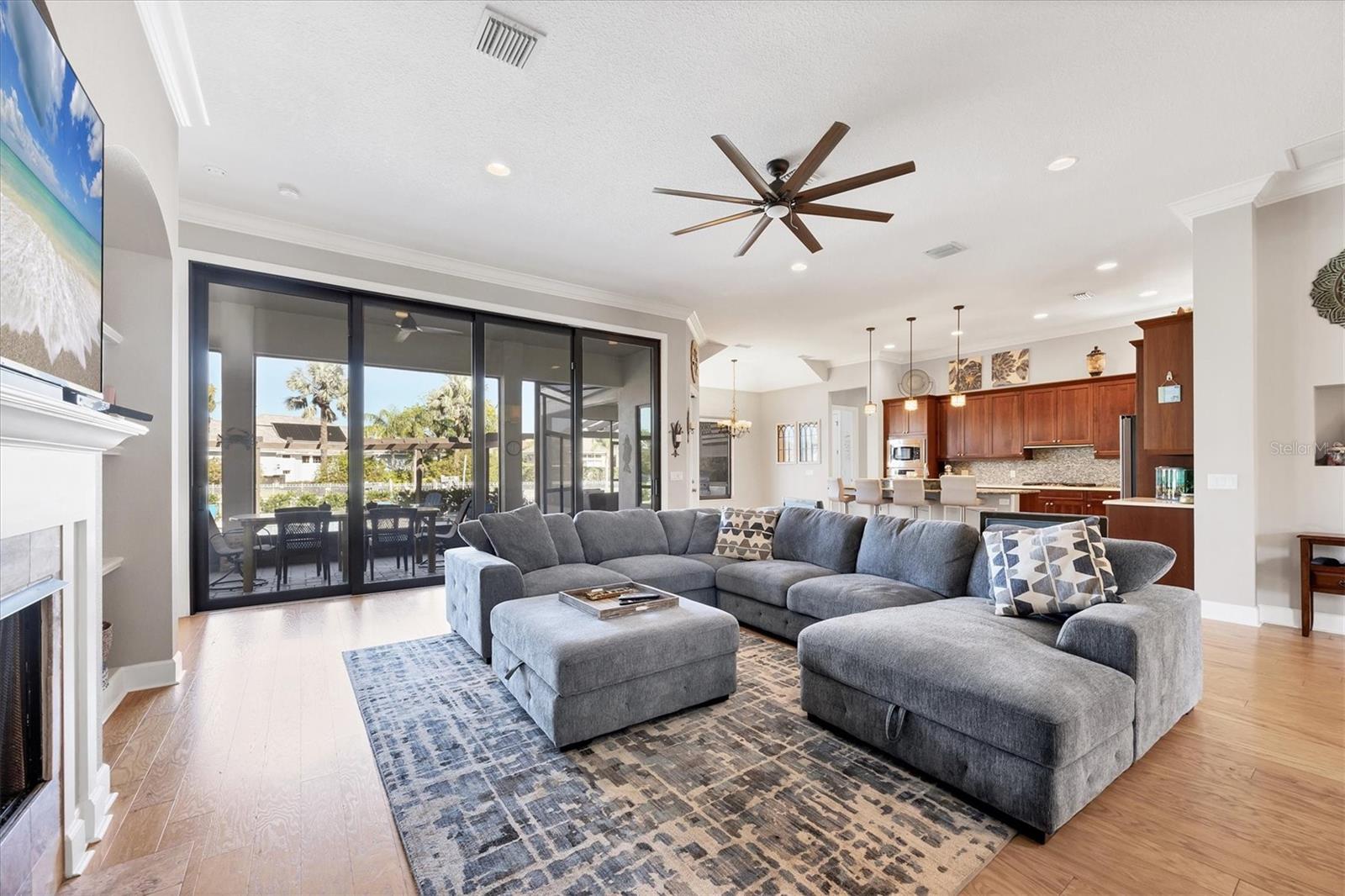 504 MAST DR, BRADENTON, FL, 34208