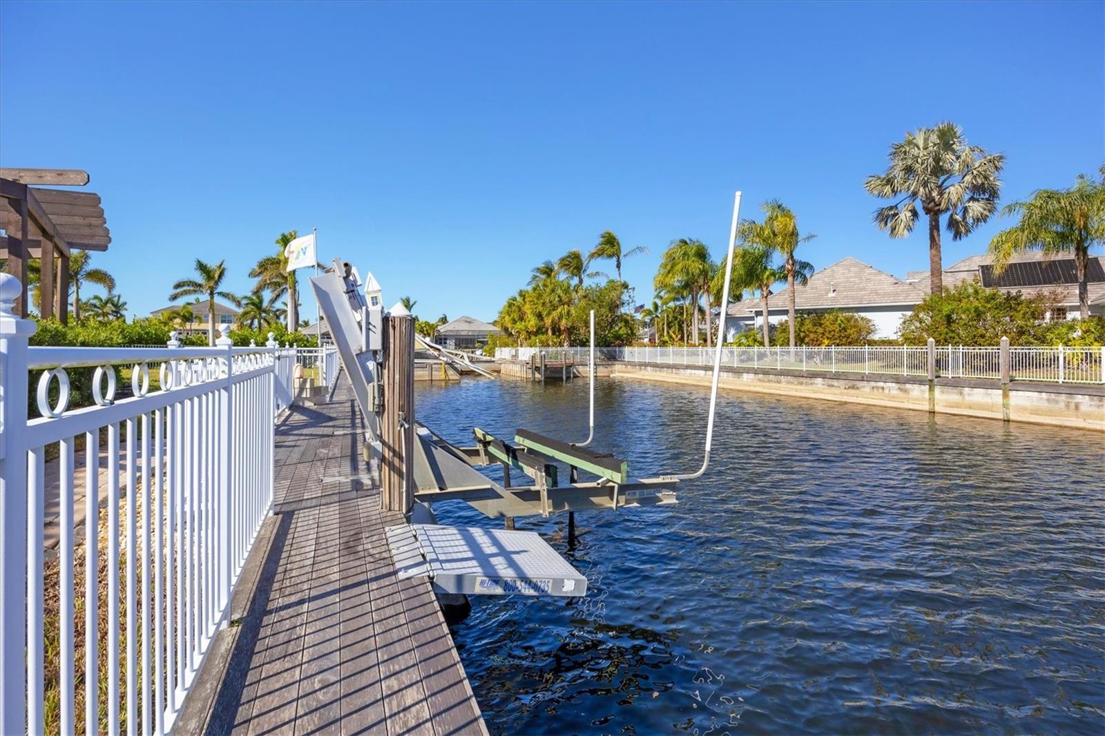504 MAST DR, BRADENTON, FL, 34208