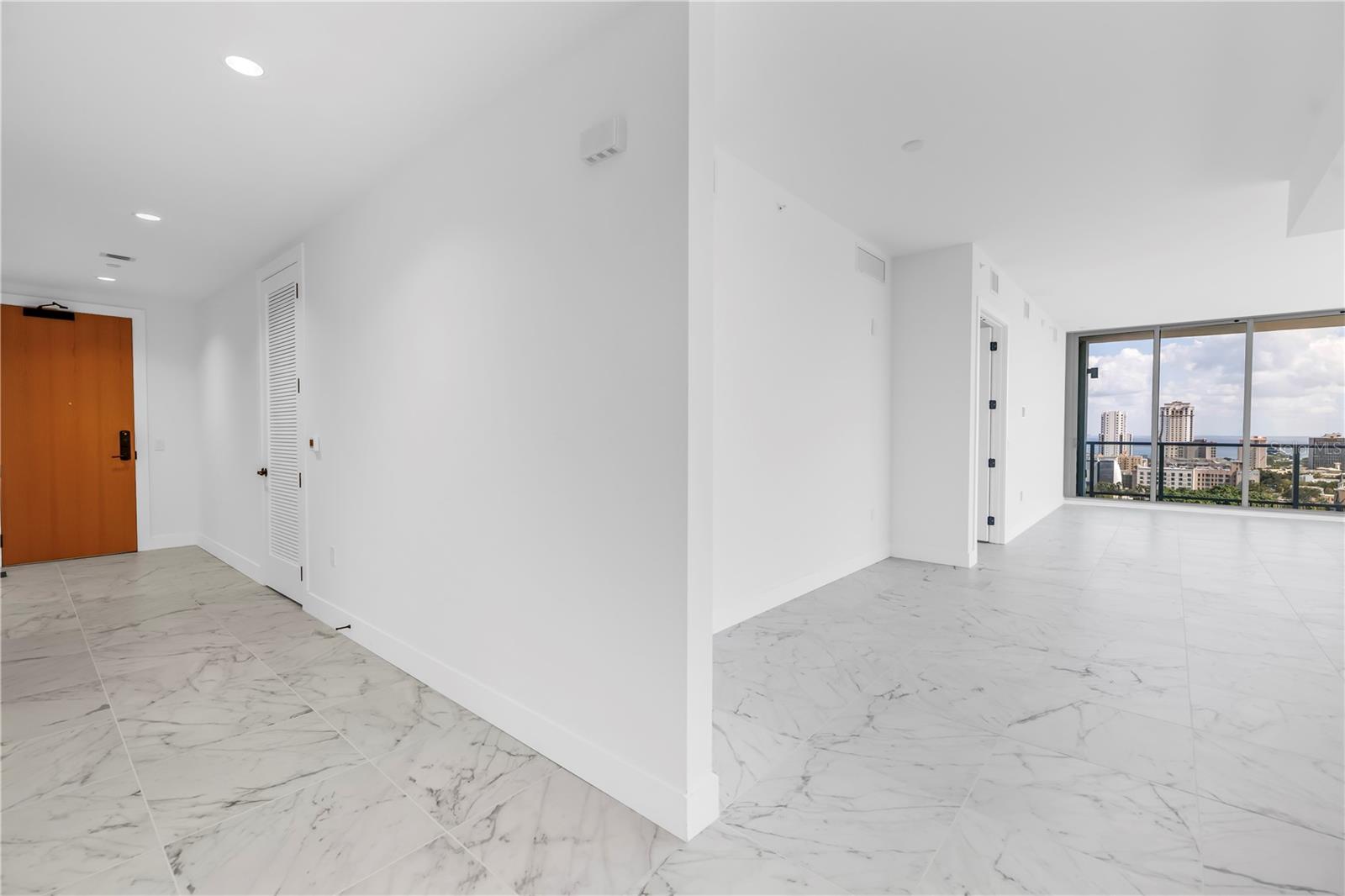 777 3RD AVE N #1605, ST PETERSBURG, FL, 33701