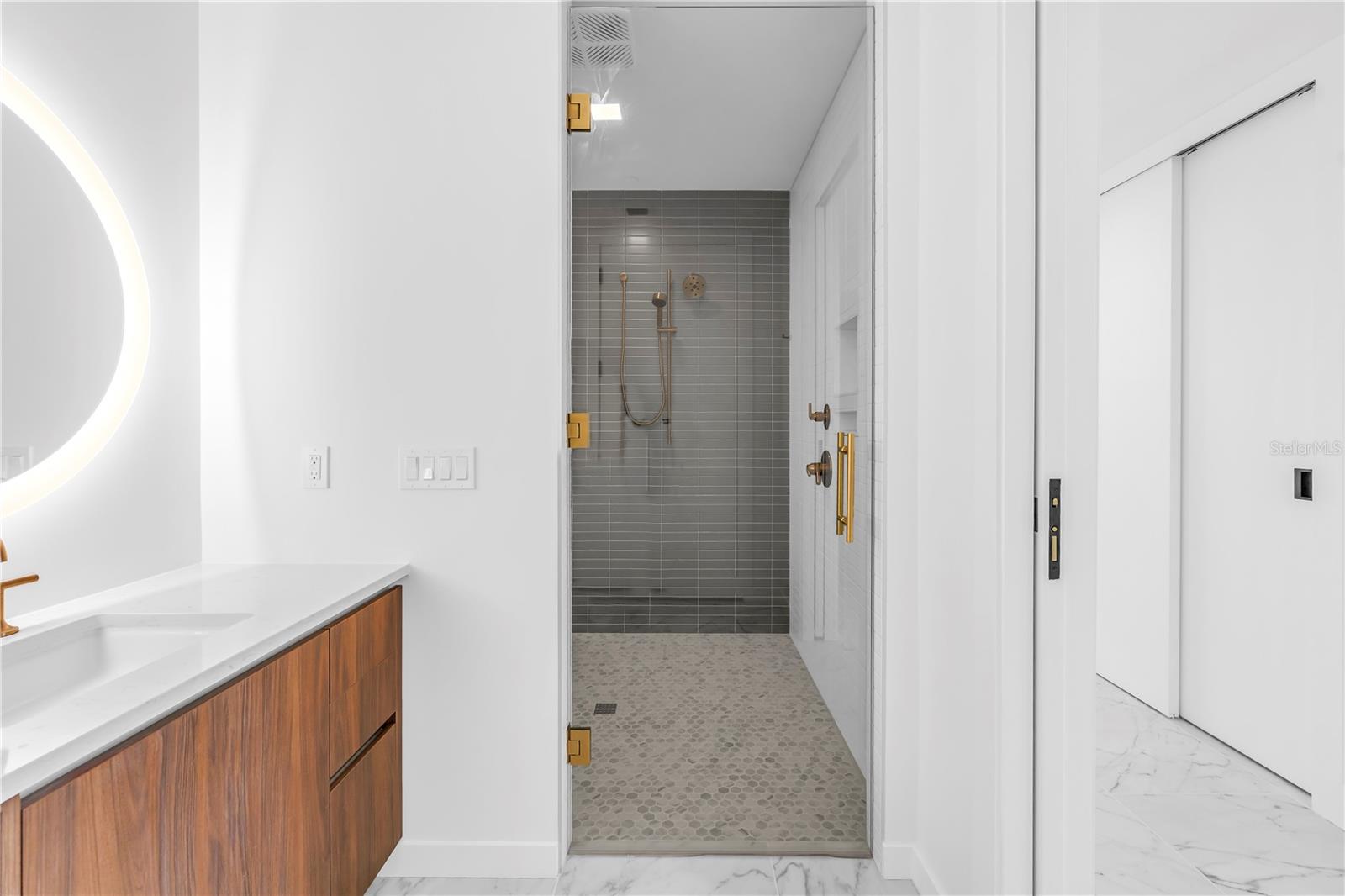 777 3RD AVE N #1605, ST PETERSBURG, FL, 33701