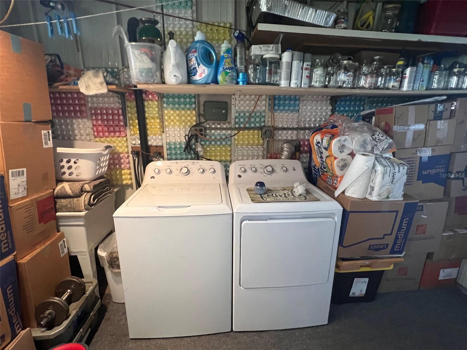 63 ROYAL PALM CIR, LARGO, FL, 33778