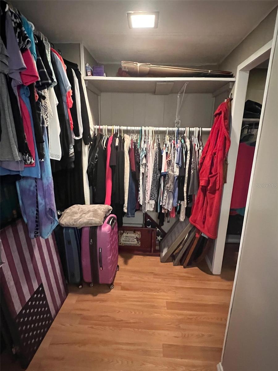 63 ROYAL PALM CIR, LARGO, FL, 33778