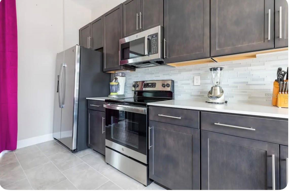 140 VILLA DOMANI CIR, DAVENPORT, FL, 33896