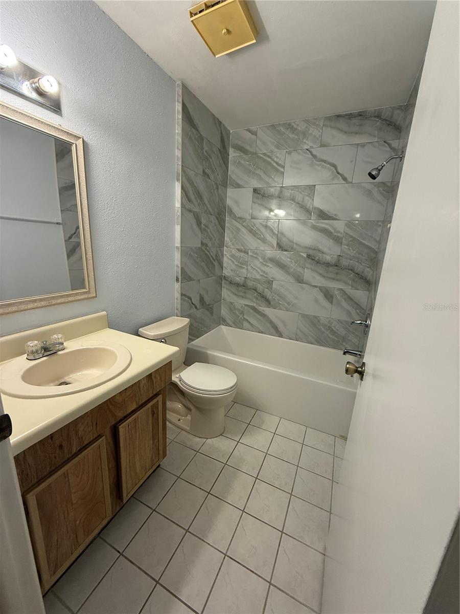 14311 HANGING MOSS CIR #101, TAMPA, FL, 33613