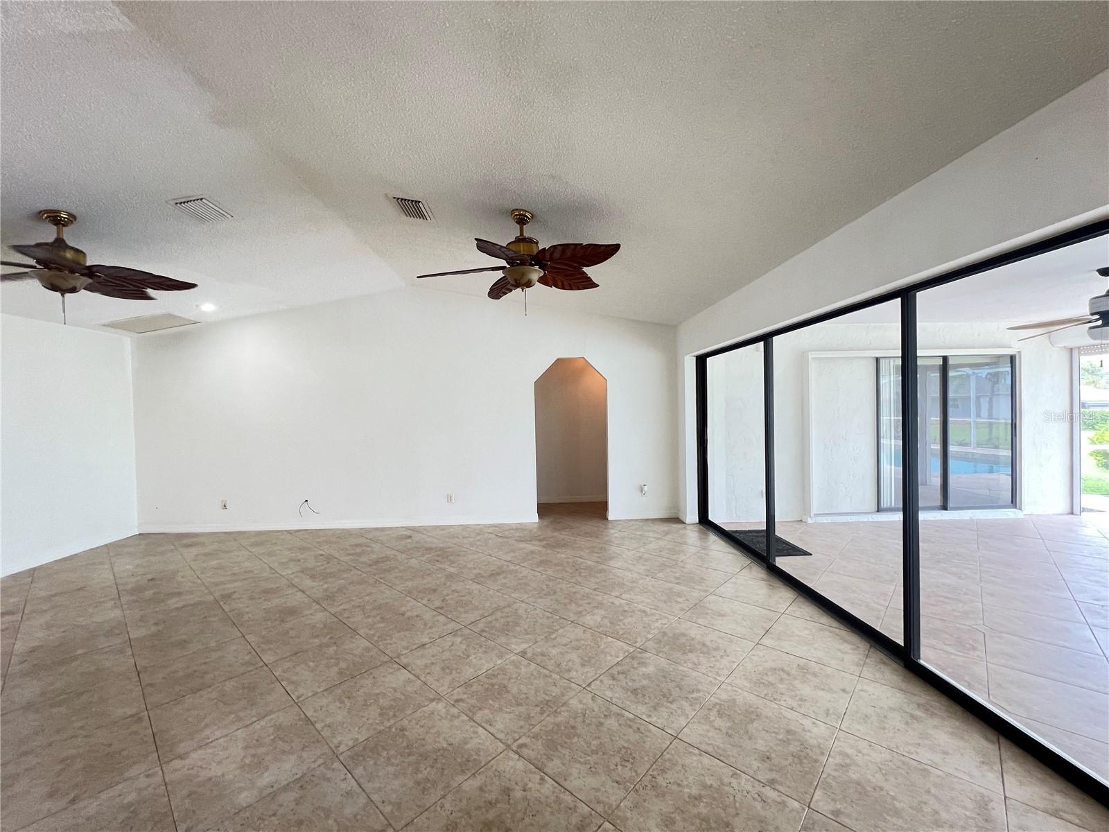 1438 RAZORBILL LN, PUNTA GORDA, FL, 33983