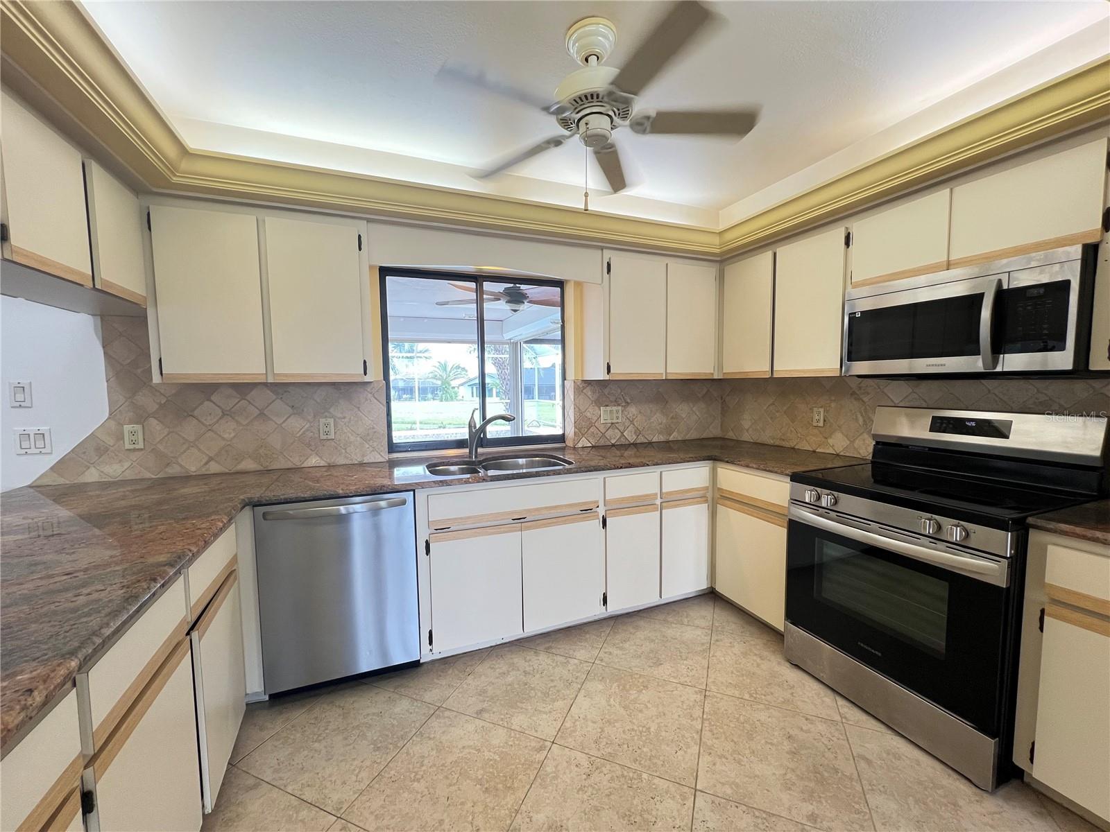 1438 RAZORBILL LN, PUNTA GORDA, FL, 33983