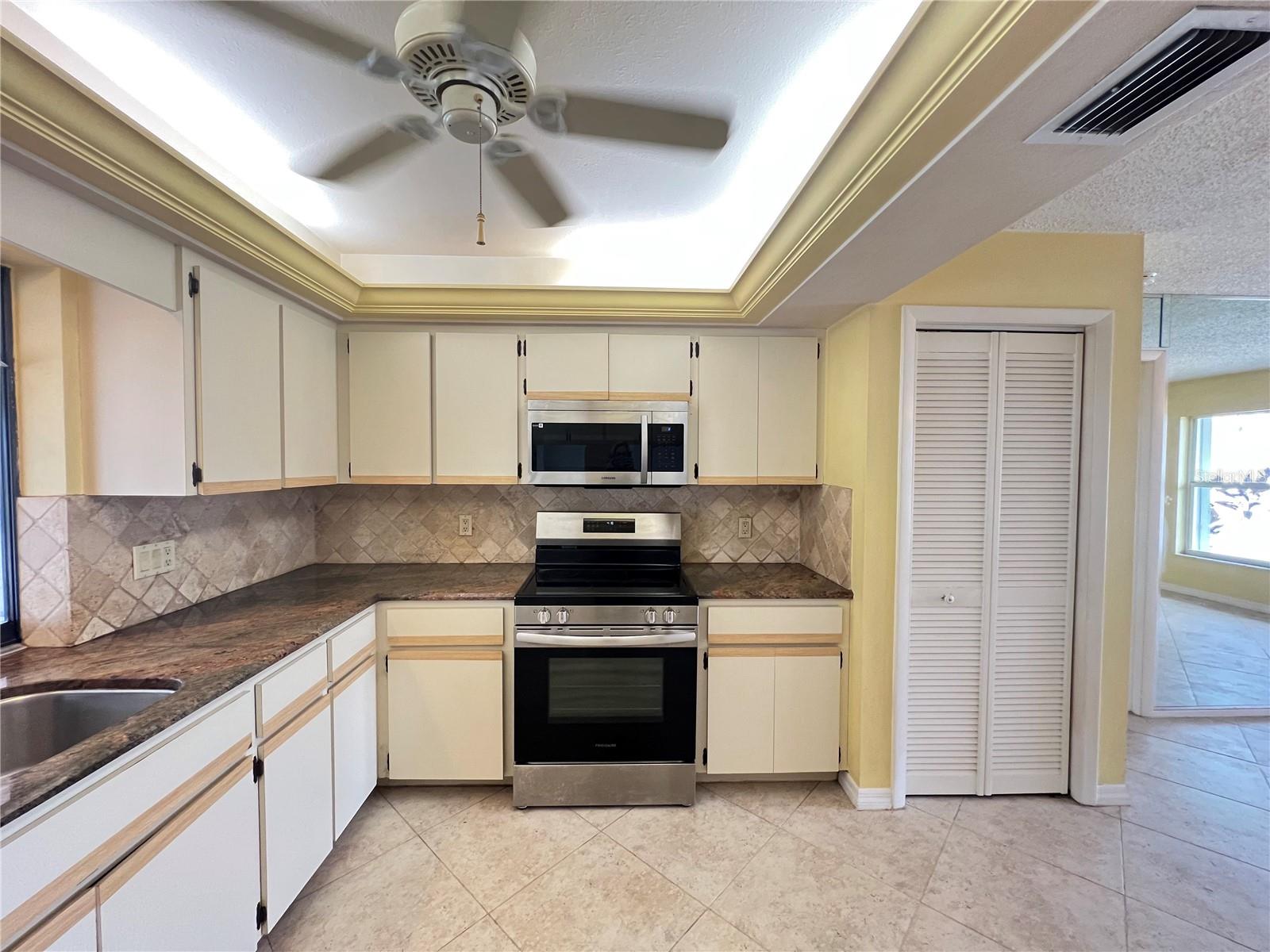 1438 RAZORBILL LN, PUNTA GORDA, FL, 33983