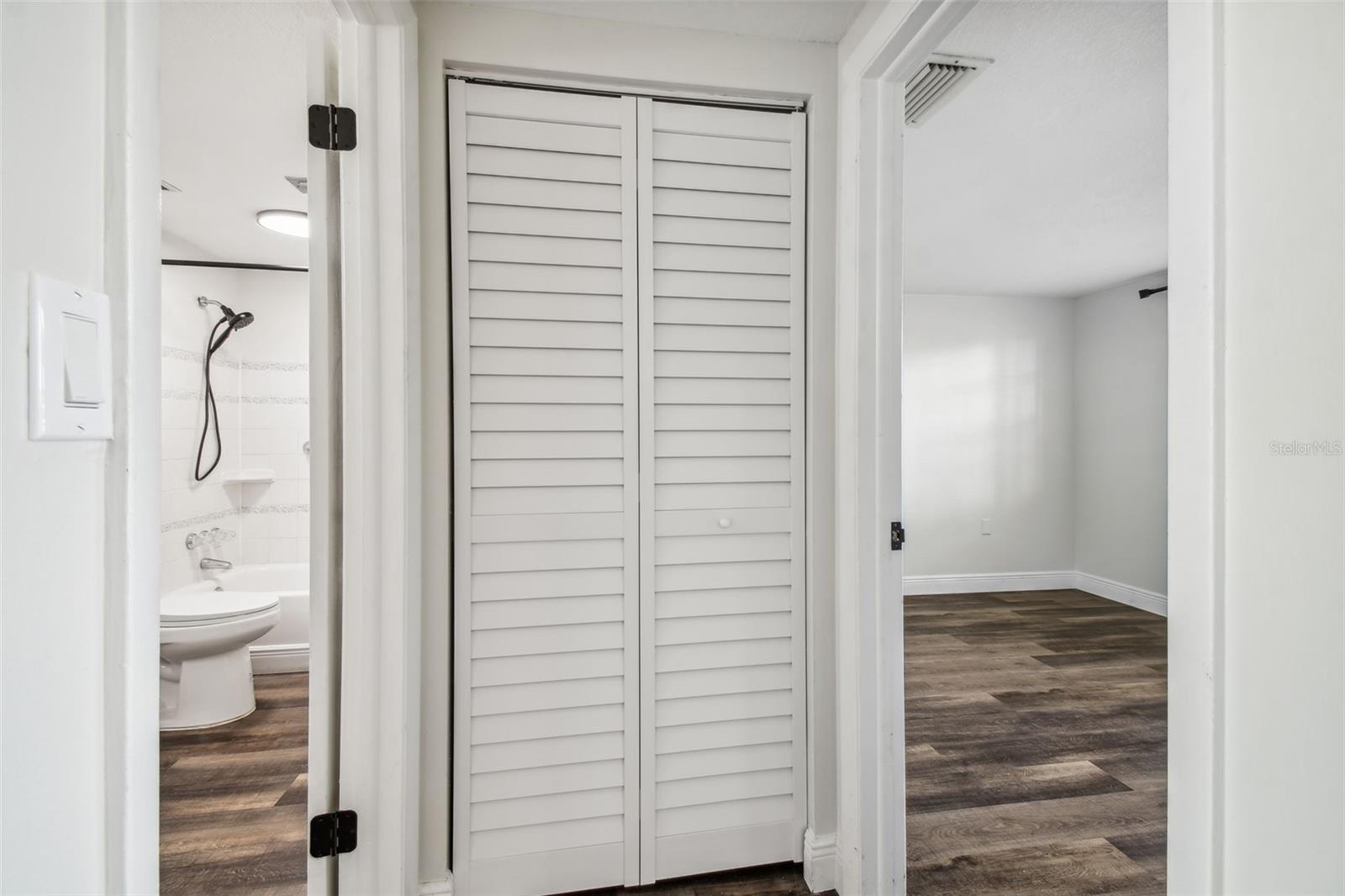 3323 TROPHY BLVD #2, NEW PORT RICHEY, FL, 34655
