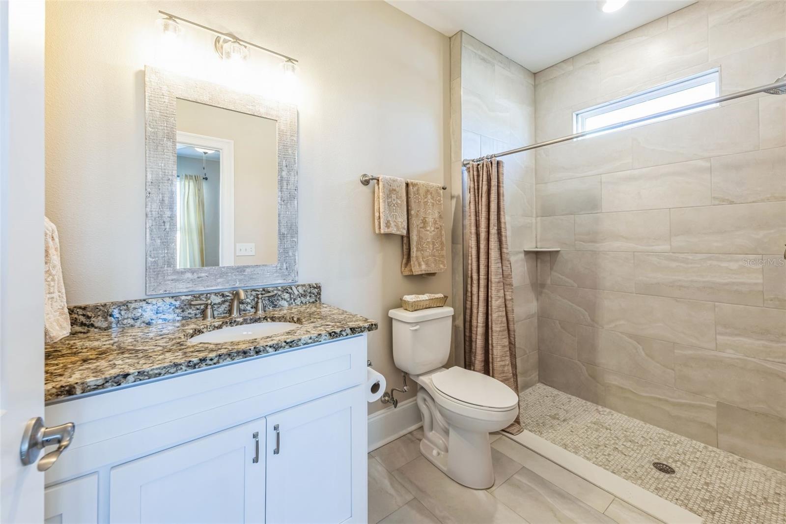 84 SHELBY DR, CRAWFORDVILLE, FL, 32327