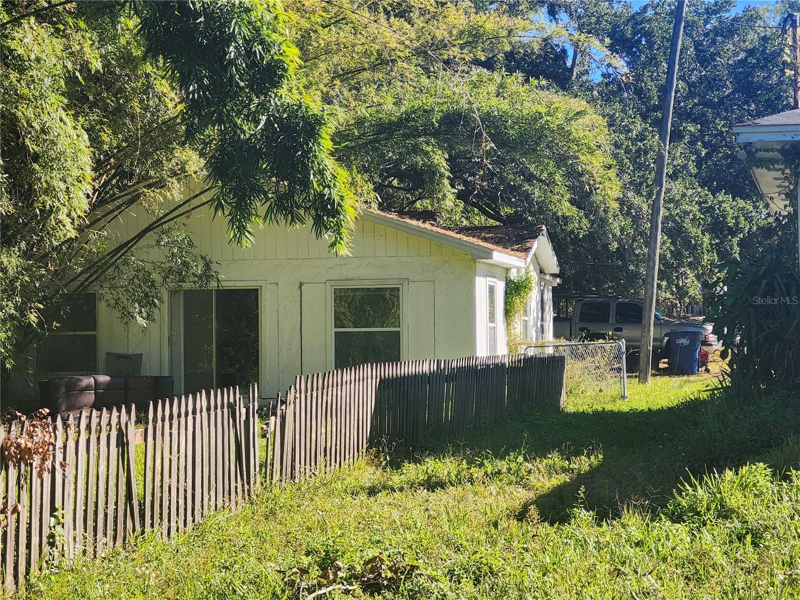 7222 N OLA AVE, TAMPA, FL, 33604