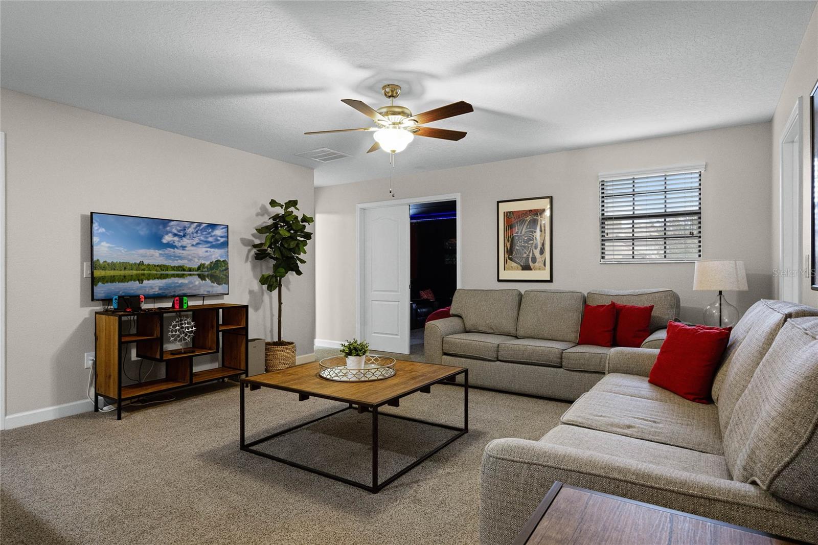 1429 MOON VALLEY DR, CHAMPIONS GATE, FL, 33896